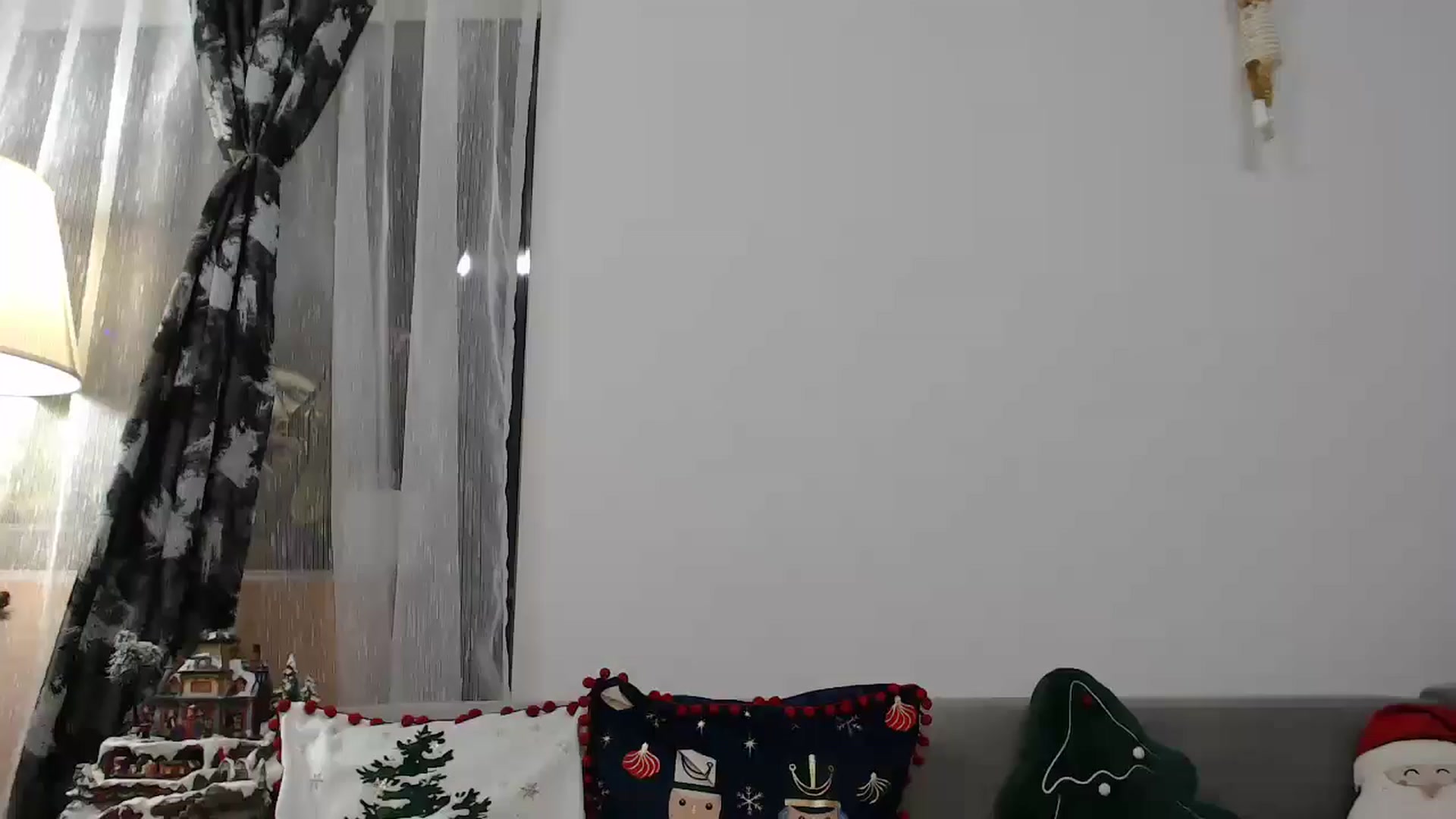 Gallery image thumbnail from AngelSmilea4U's myfreecams stream on, 12/30/2025, 22:19 image 1 of 20