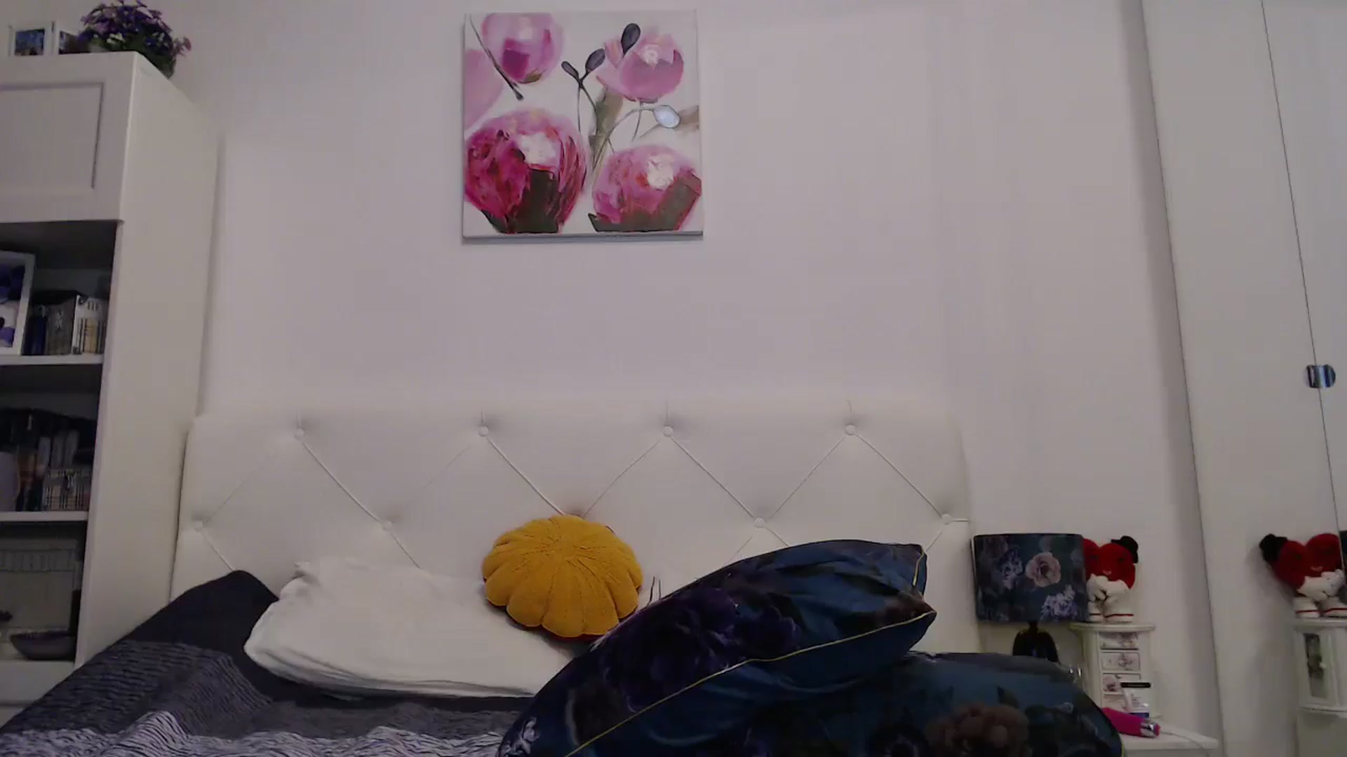 Gallery image thumbnail from AngelSmilea4U's myfreecams stream on, 03/14/2026, 22:33 image 16 of 20