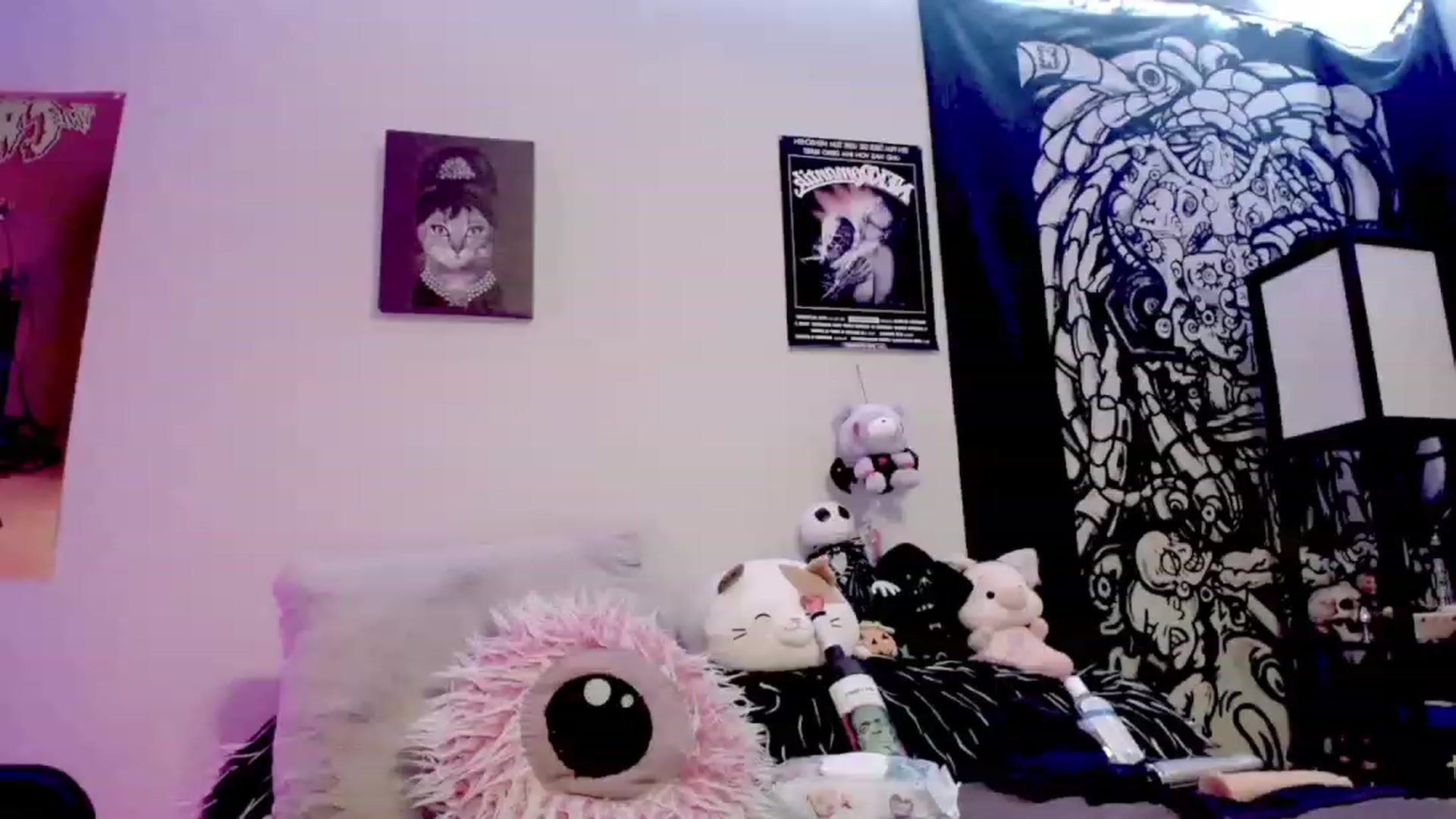 Gallery image thumbnail from AngelWitch_'s myfreecams stream on, 09/27/2023, 04:40 image 6 of 20
