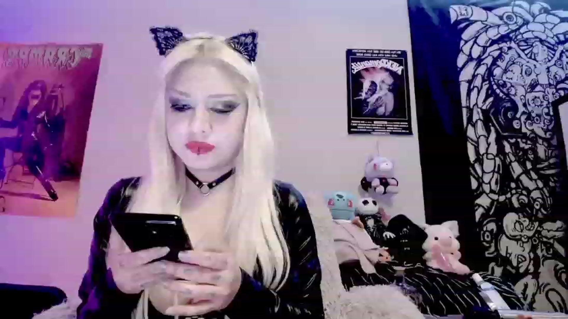 Gallery image thumbnail from AngelWitch_'s myfreecams stream on, 09/27/2023, 22:15 image 9 of 20