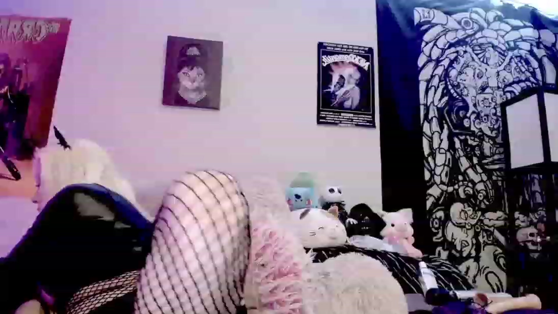 Gallery image thumbnail from AngelWitch_'s myfreecams stream on, 09/28/2023, 21:10 image 19 of 20
