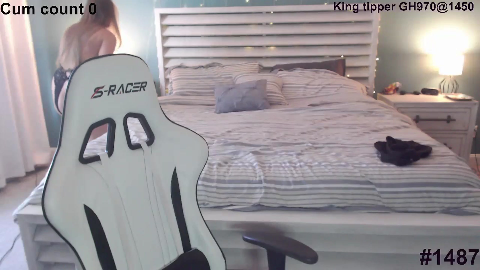 Gallery image thumbnail from Angel_92's myfreecams stream on, 08/29/2024, 18:39 image 7 of 20