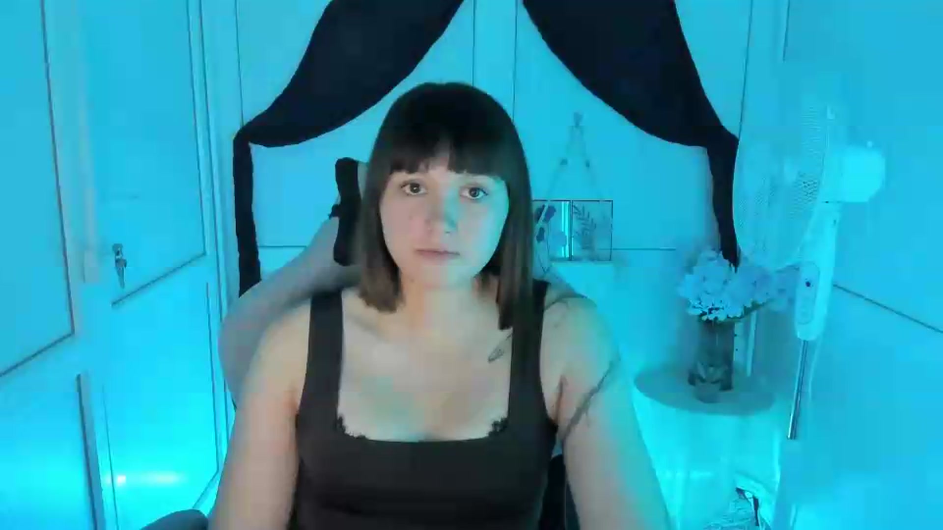 Gallery image thumbnail from Angel_Aura_'s myfreecams stream on, 09/14/2026, 10:22 image 20 of 20