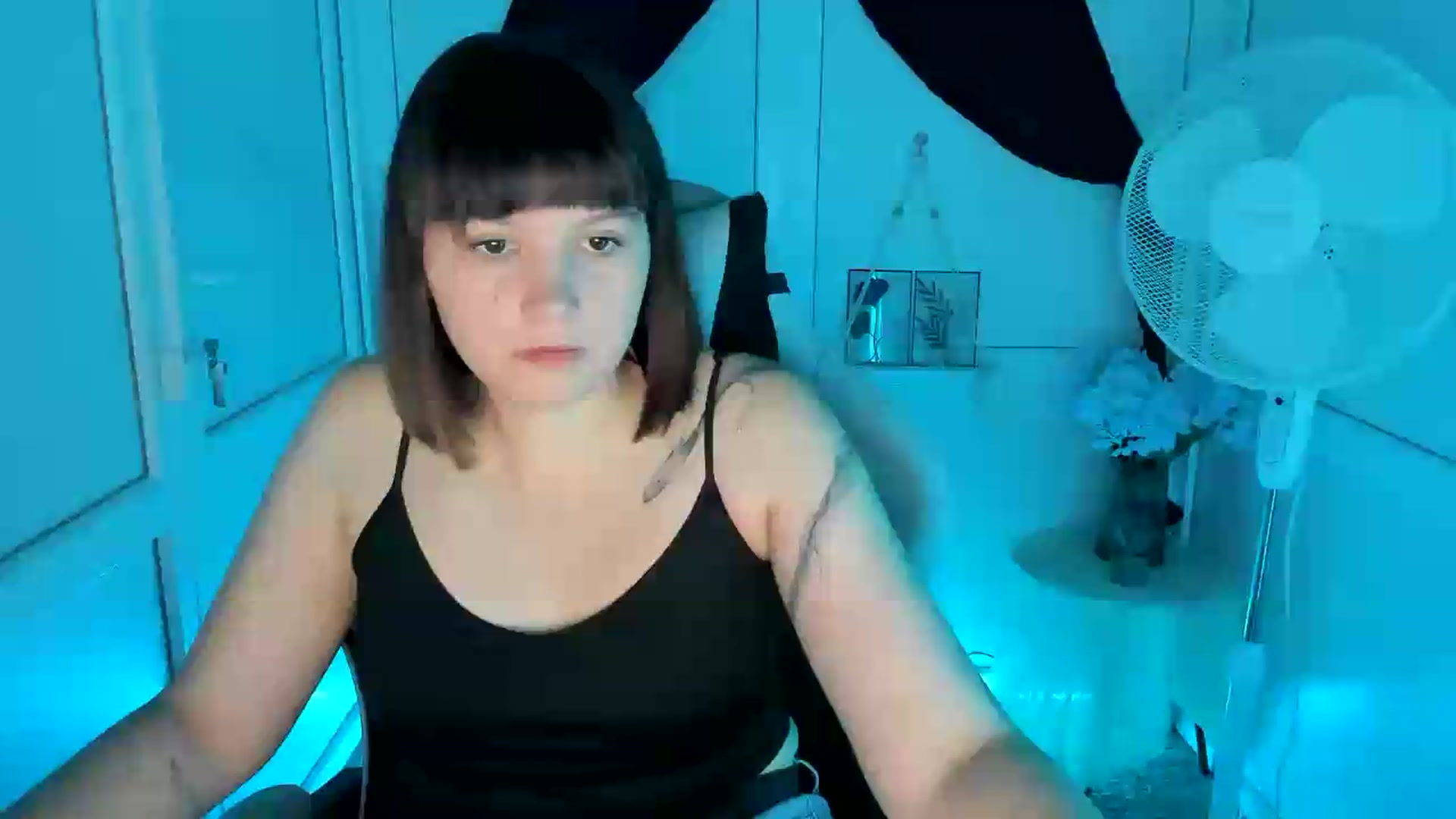 Gallery image thumbnail from Angel_Aura_'s myfreecams stream on, 09/15/2026, 09:32 image 20 of 20