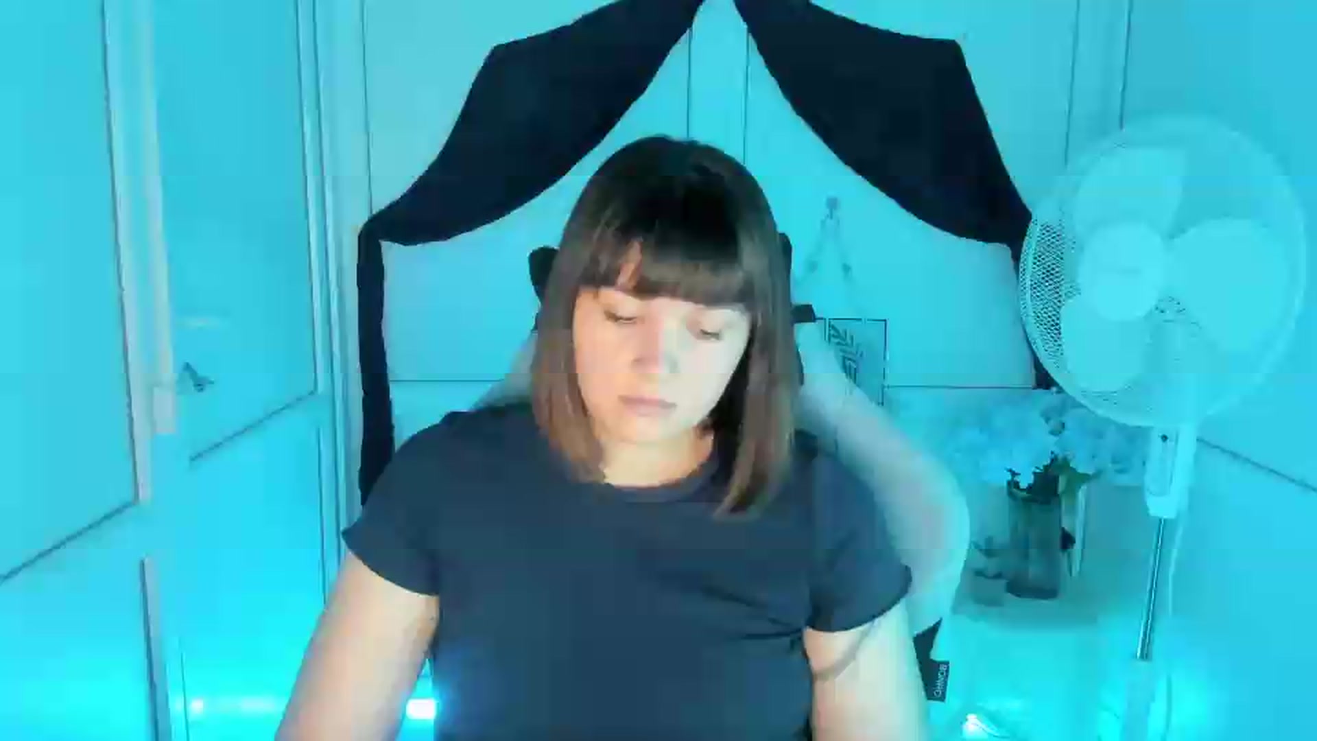 Gallery image thumbnail from Angel_Aura_'s myfreecams stream on, 09/16/2026, 08:16 image 5 of 20