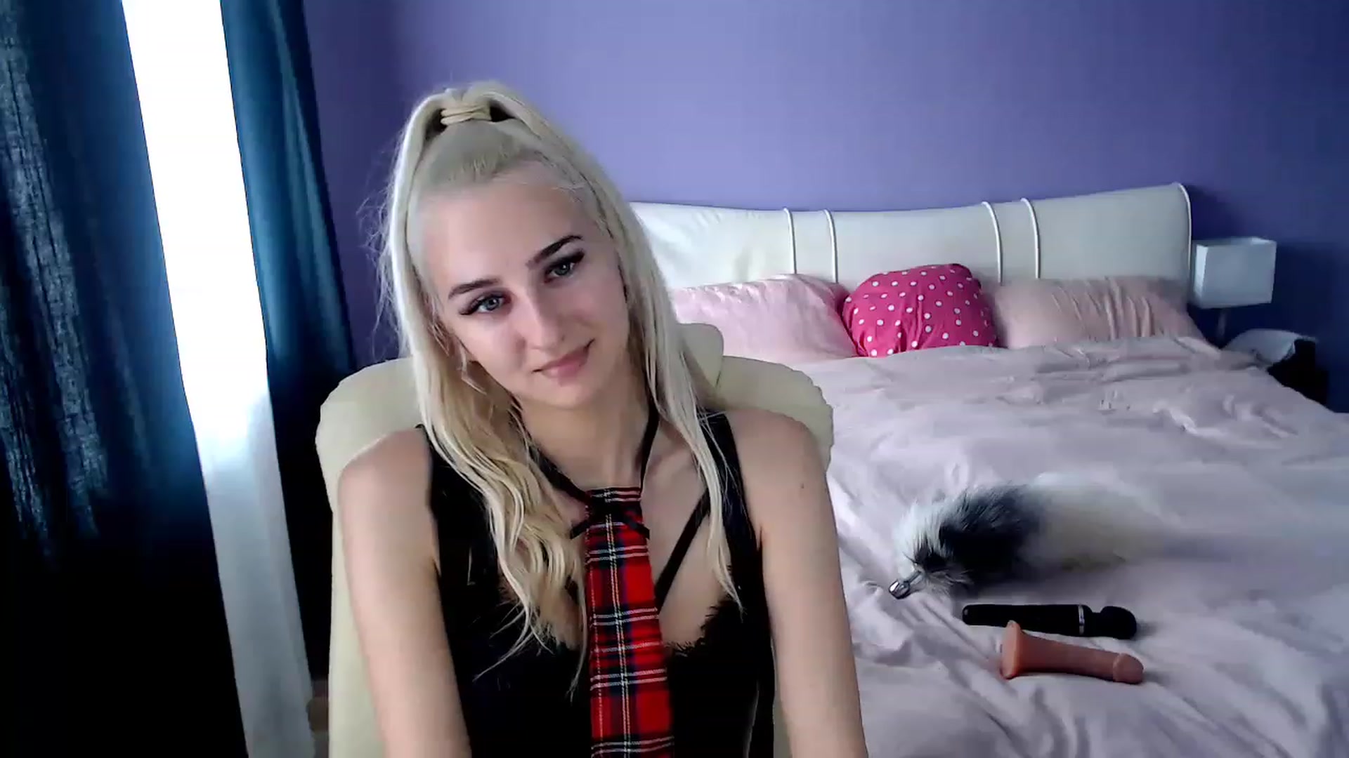 Gallery image thumbnail from Angel_Jessie's myfreecams stream on, 06/16/2023, 09:22 image 6 of 20