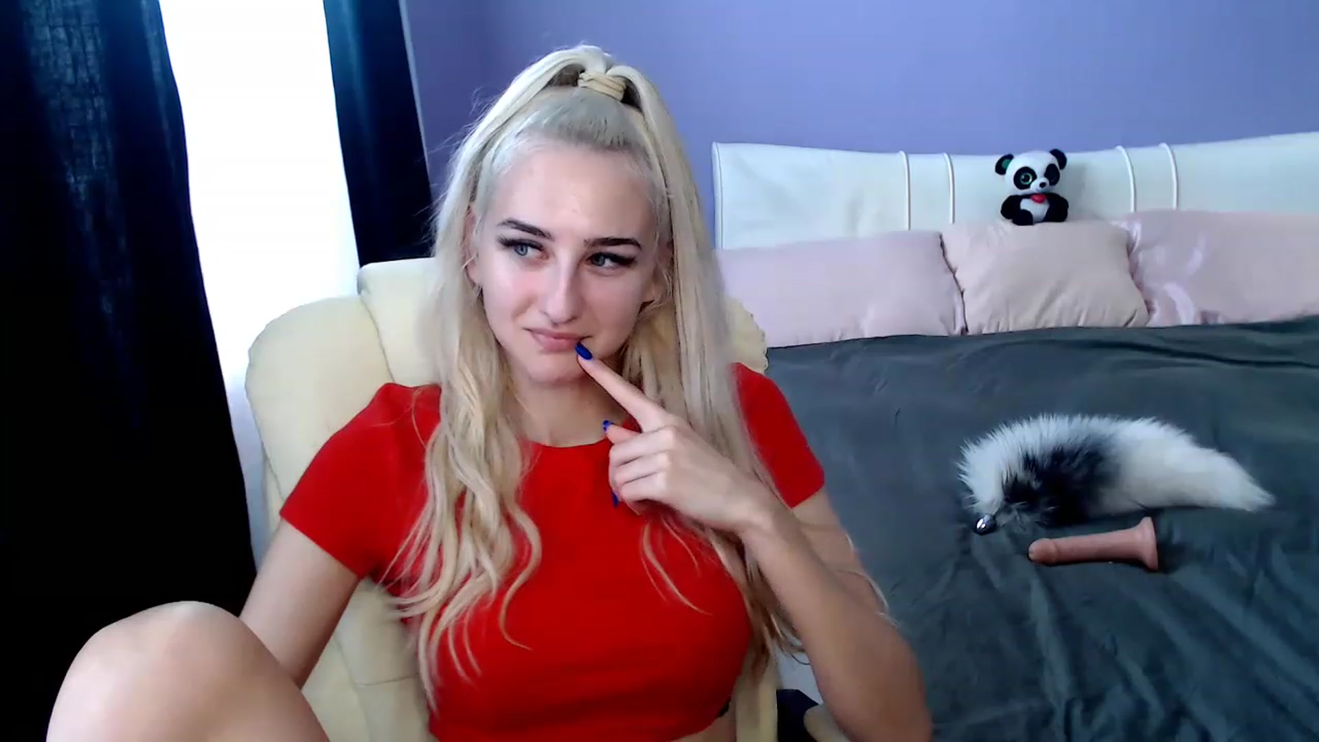 Gallery image thumbnail from Angel_Jessie's myfreecams stream on, 06/19/2023, 09:33 image 18 of 20