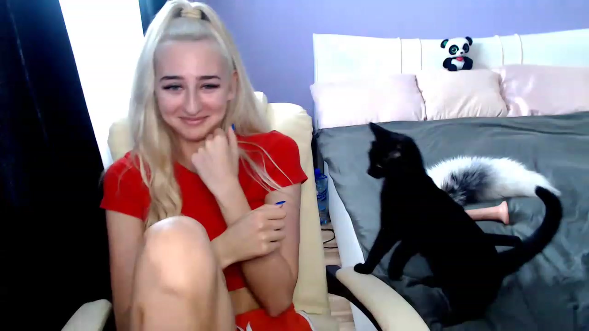 Gallery image thumbnail from Angel_Jessie's myfreecams stream on, 06/19/2023, 09:33 image 5 of 20