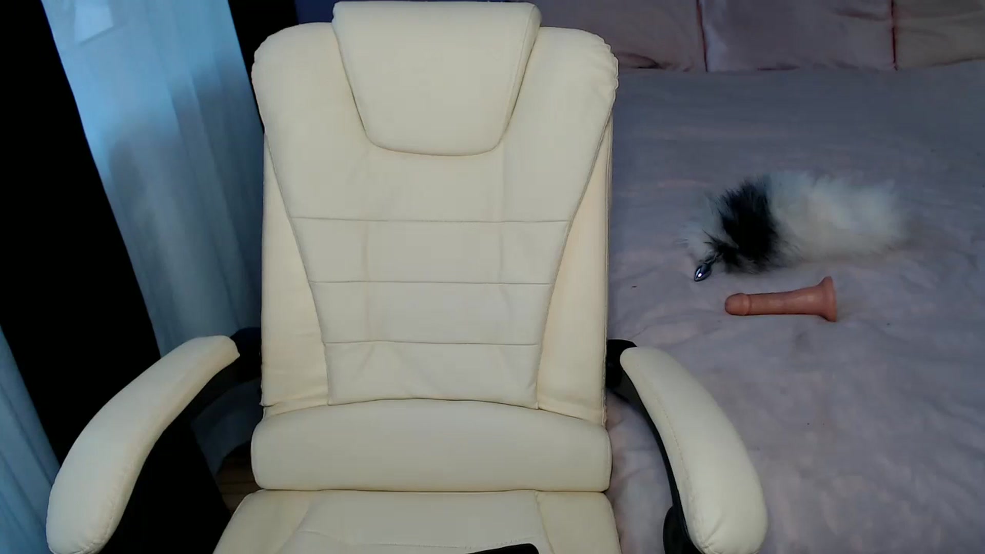Gallery image thumbnail from Angel_Jessie's myfreecams stream on, 07/30/2023, 13:56 image 2 of 20