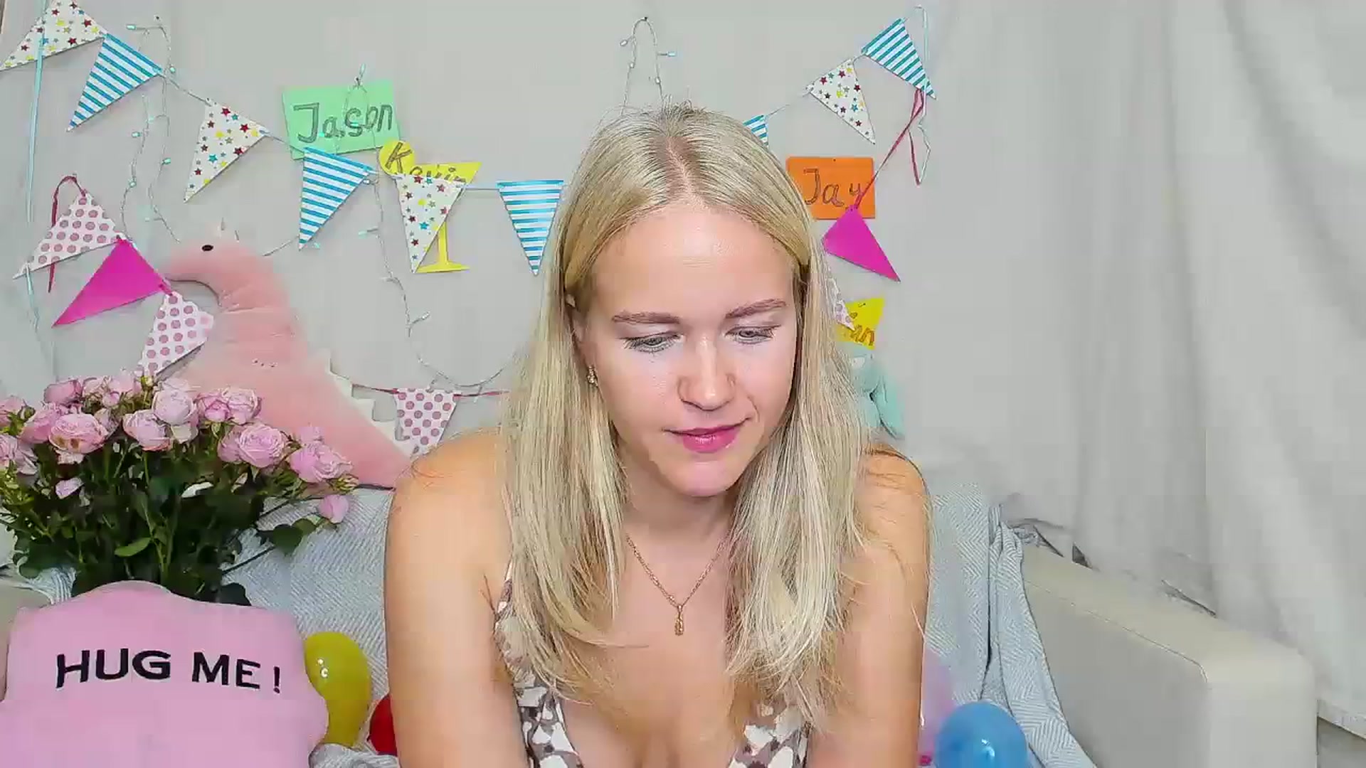 Gallery image thumbnail from Angel_Kristy's myfreecams stream on, 10/11/2023, 01:36 image 16 of 20