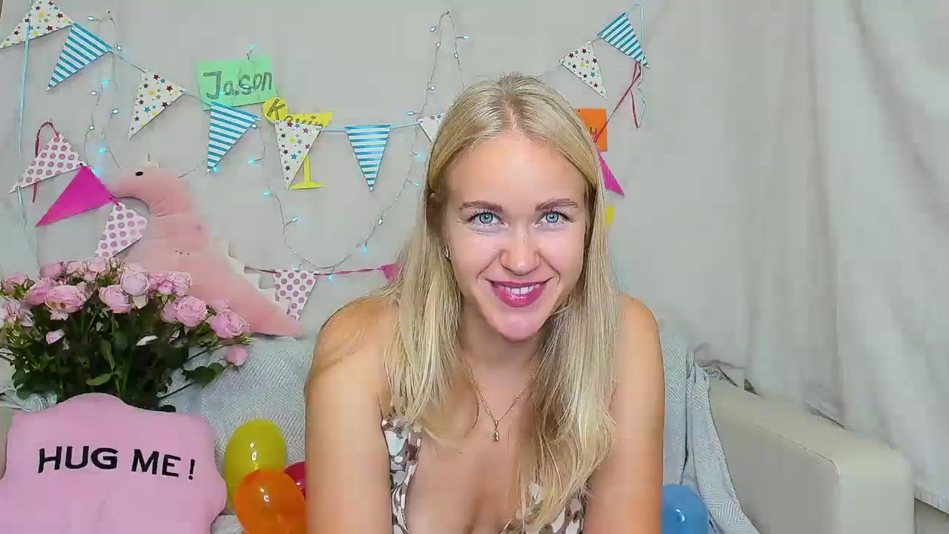 Gallery image thumbnail from Angel_Kristy's myfreecams stream on, 10/11/2023, 01:36 image 4 of 20