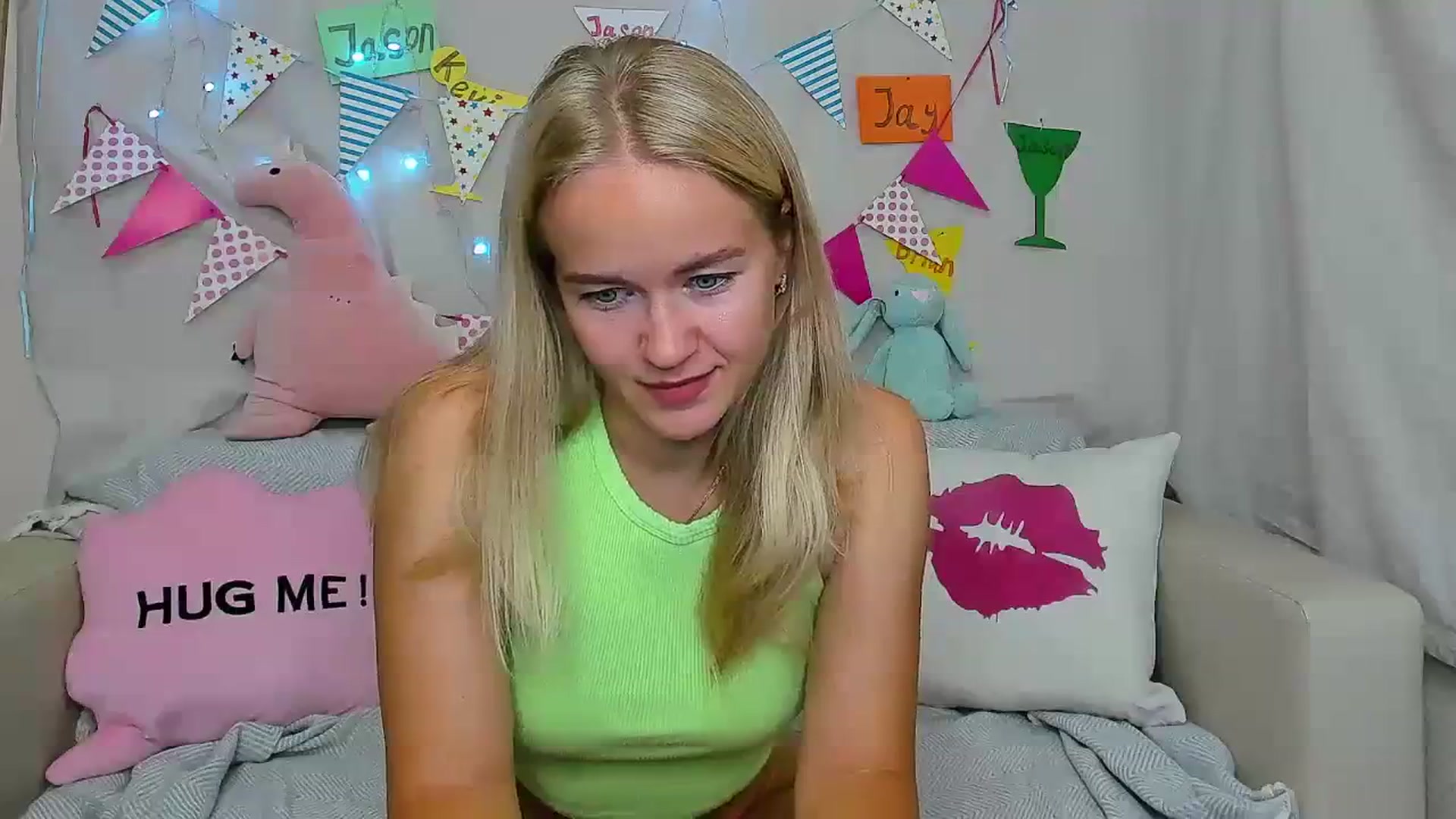 Gallery image thumbnail from Angel_Kristy's myfreecams stream on, 10/12/2023, 01:55 image 13 of 20