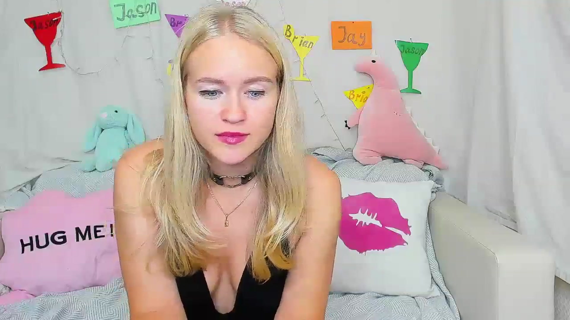 Gallery image thumbnail from Angel_Kristy's myfreecams stream on, 10/16/2023, 06:42 image 8 of 20