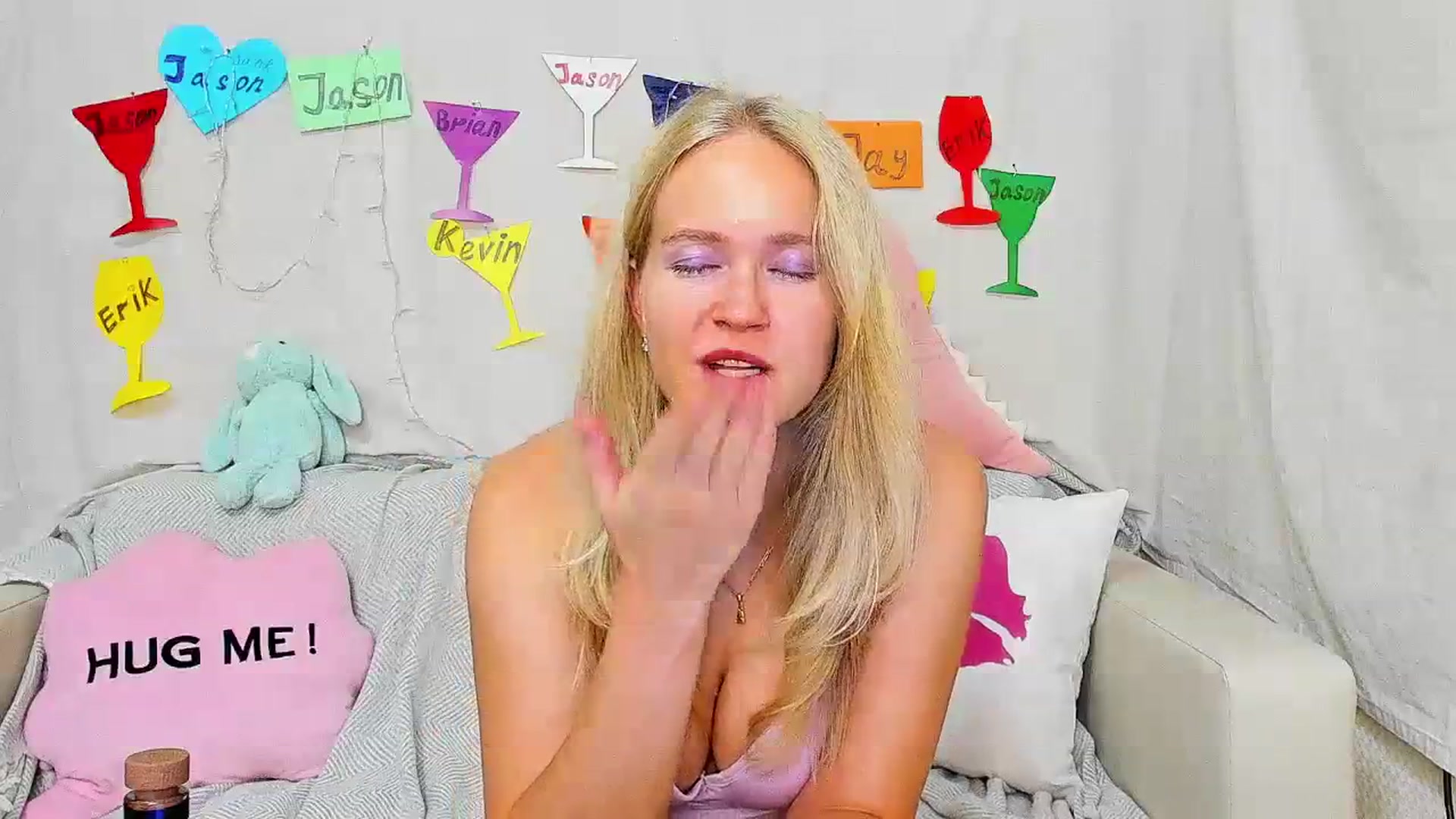 Gallery image thumbnail from Angel_Kristy's myfreecams stream on, 10/17/2023, 05:54 image 6 of 20