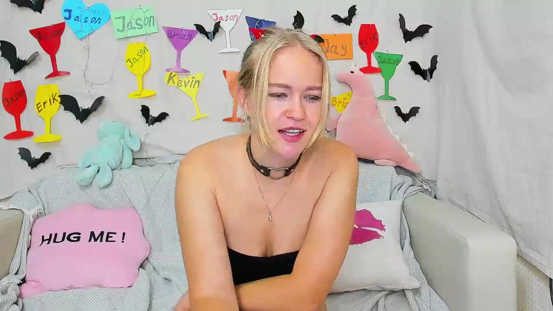 Gallery image thumbnail from Angel_Kristy's myfreecams stream on, 10/20/2023, 03:05 image 11 of 20