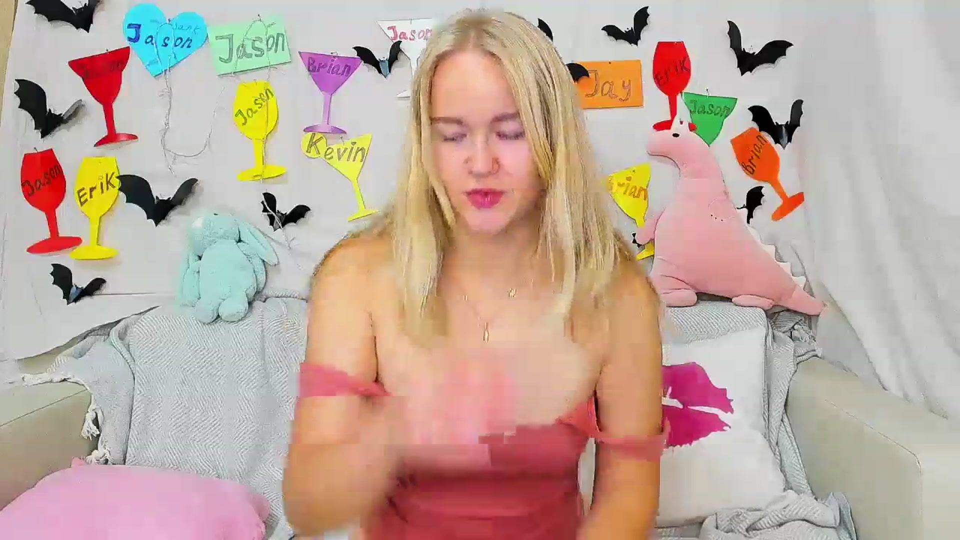 Gallery image thumbnail from Angel_Kristy's myfreecams stream on, 10/21/2023, 01:53 image 17 of 20