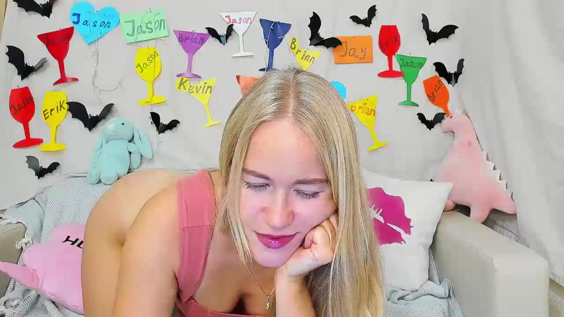 Gallery image thumbnail from Angel_Kristy's myfreecams stream on, 10/21/2023, 01:53 image 2 of 20