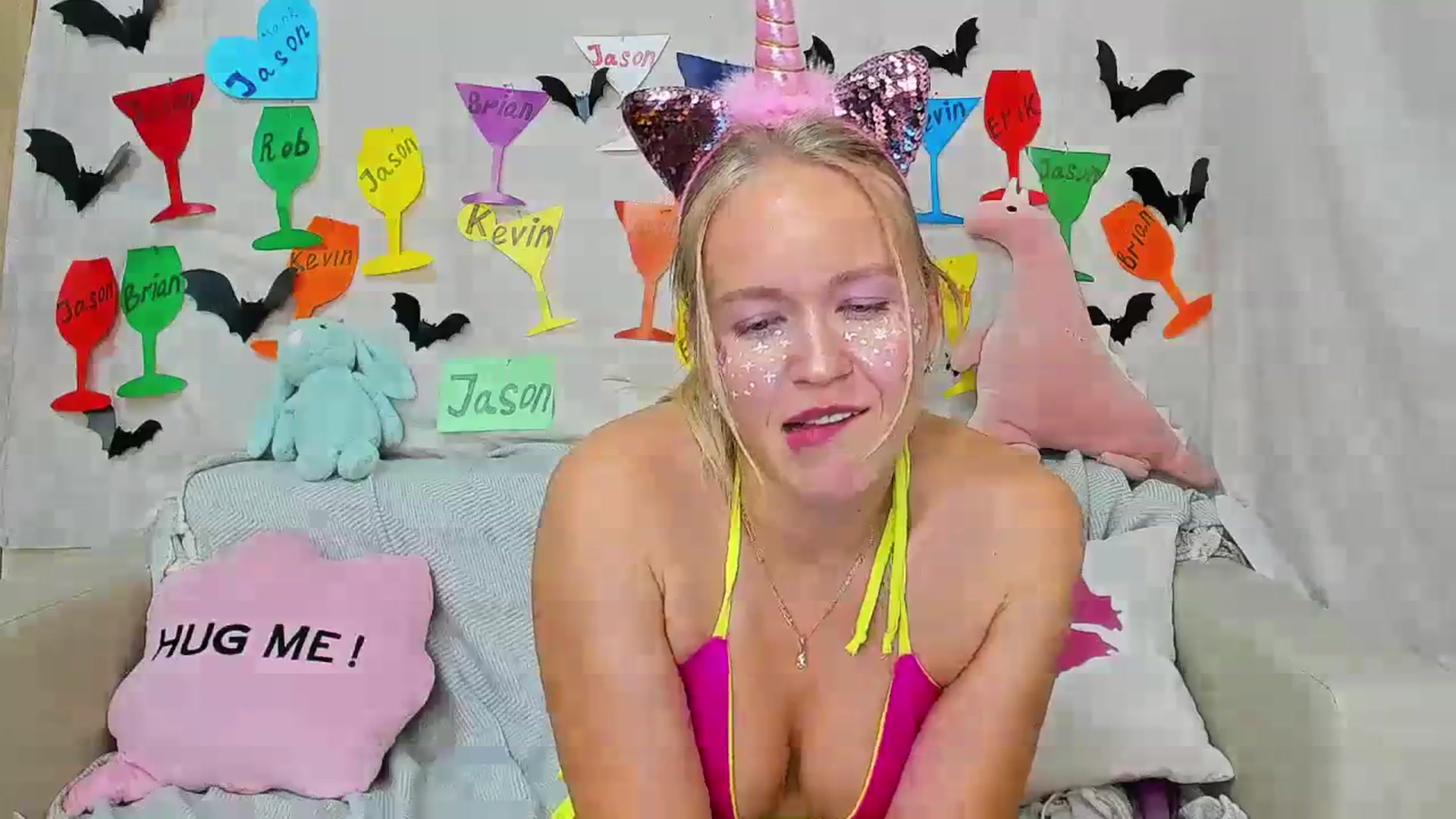 Gallery image thumbnail from Angel_Kristy's myfreecams stream on, 10/22/2023, 06:27 image 2 of 20