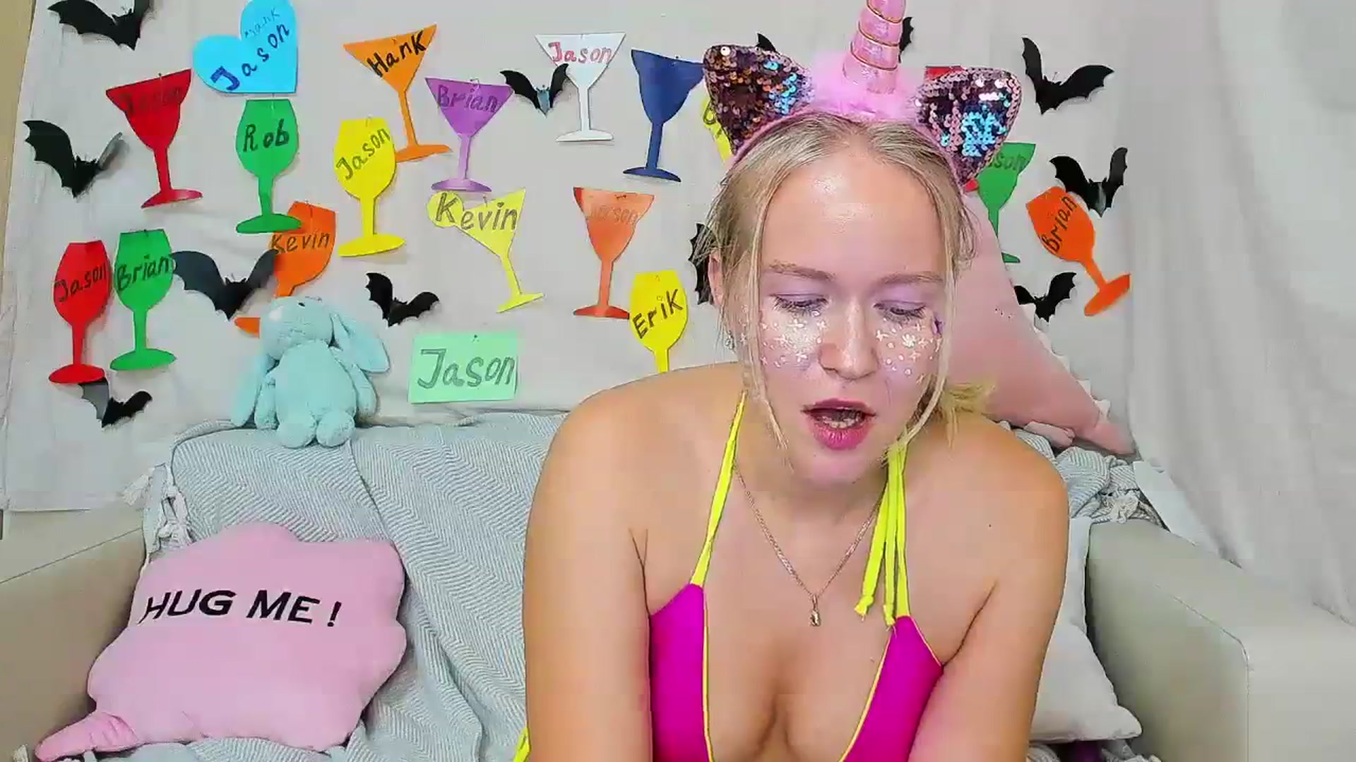 Gallery image thumbnail from Angel_Kristy's myfreecams stream on, 10/22/2023, 06:27 image 7 of 20