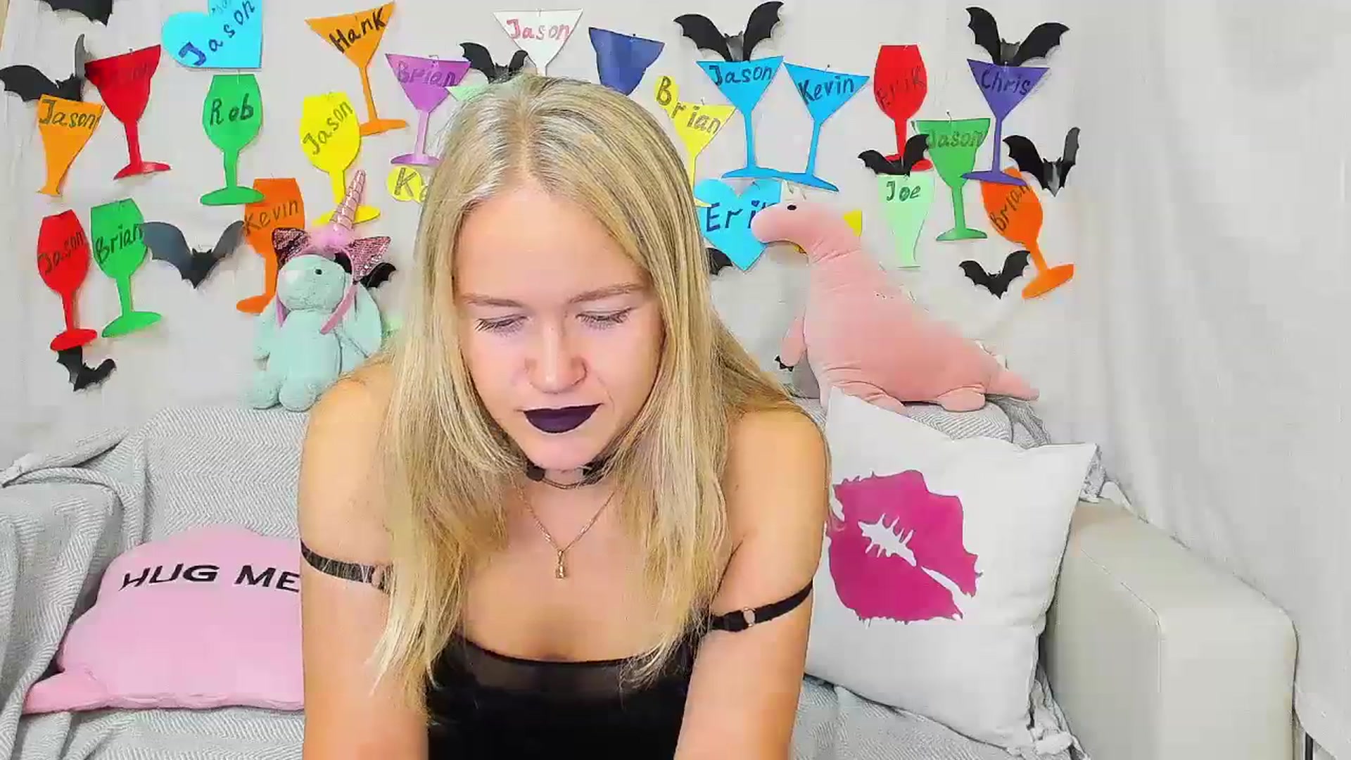 Gallery image thumbnail from Angel_Kristy's myfreecams stream on, 10/30/2023, 02:39 image 9 of 20