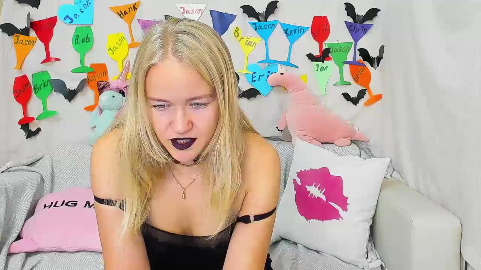 Gallery image thumbnail from Angel_Kristy's myfreecams stream on, 10/30/2023, 02:39 image 2 of 20