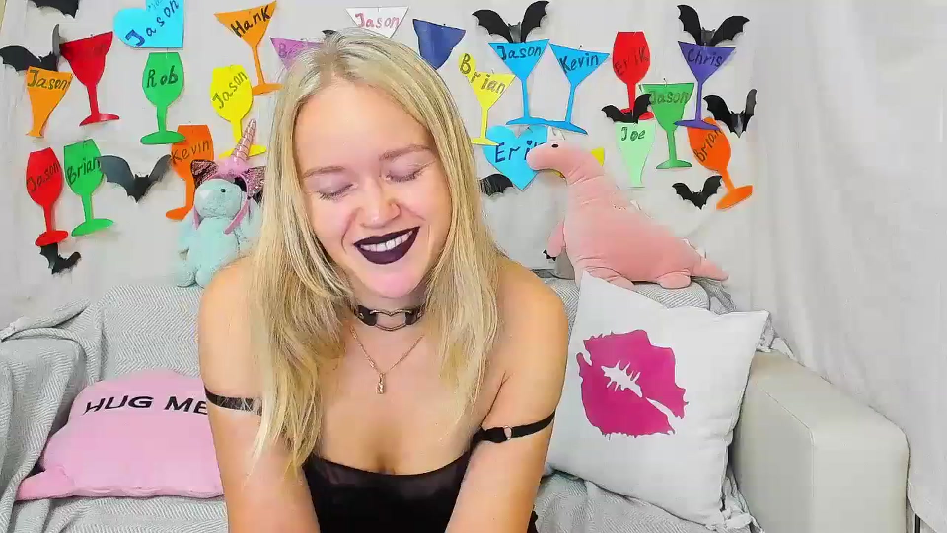 Gallery image thumbnail from Angel_Kristy's myfreecams stream on, 10/30/2023, 02:39 image 1 of 20