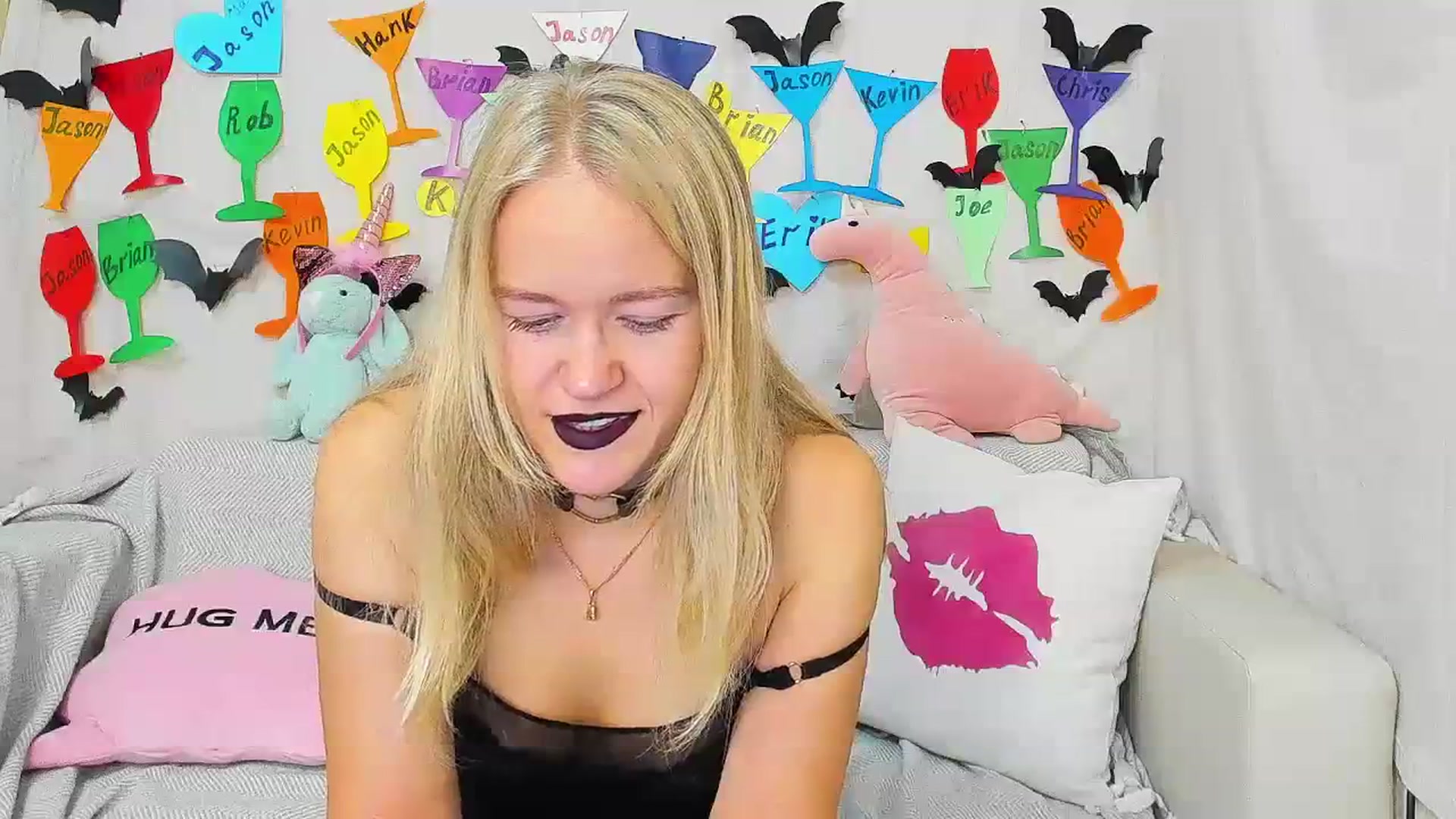 Gallery image thumbnail from Angel_Kristy's myfreecams stream on, 10/30/2023, 02:39 image 7 of 20
