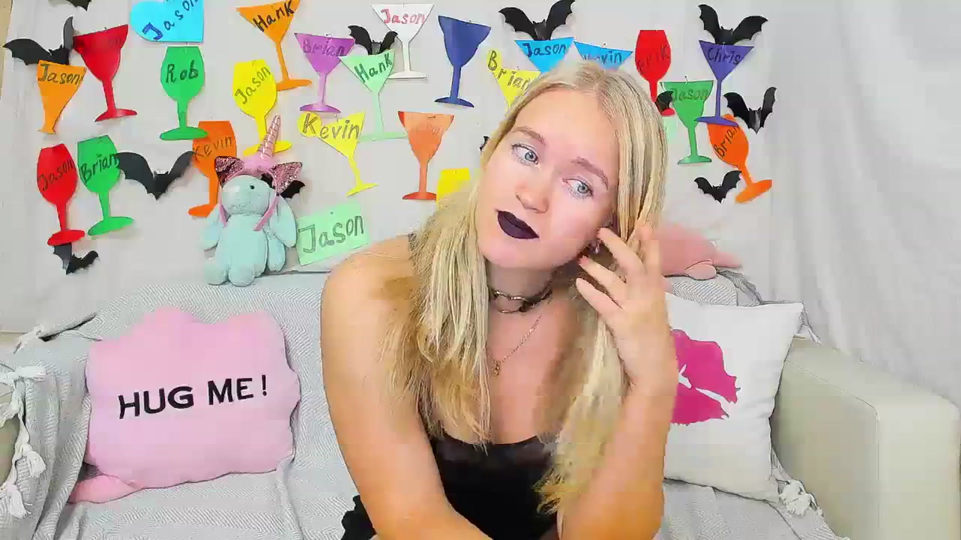 Gallery image thumbnail from Angel_Kristy's myfreecams stream on, 10/30/2023, 06:54 image 6 of 20