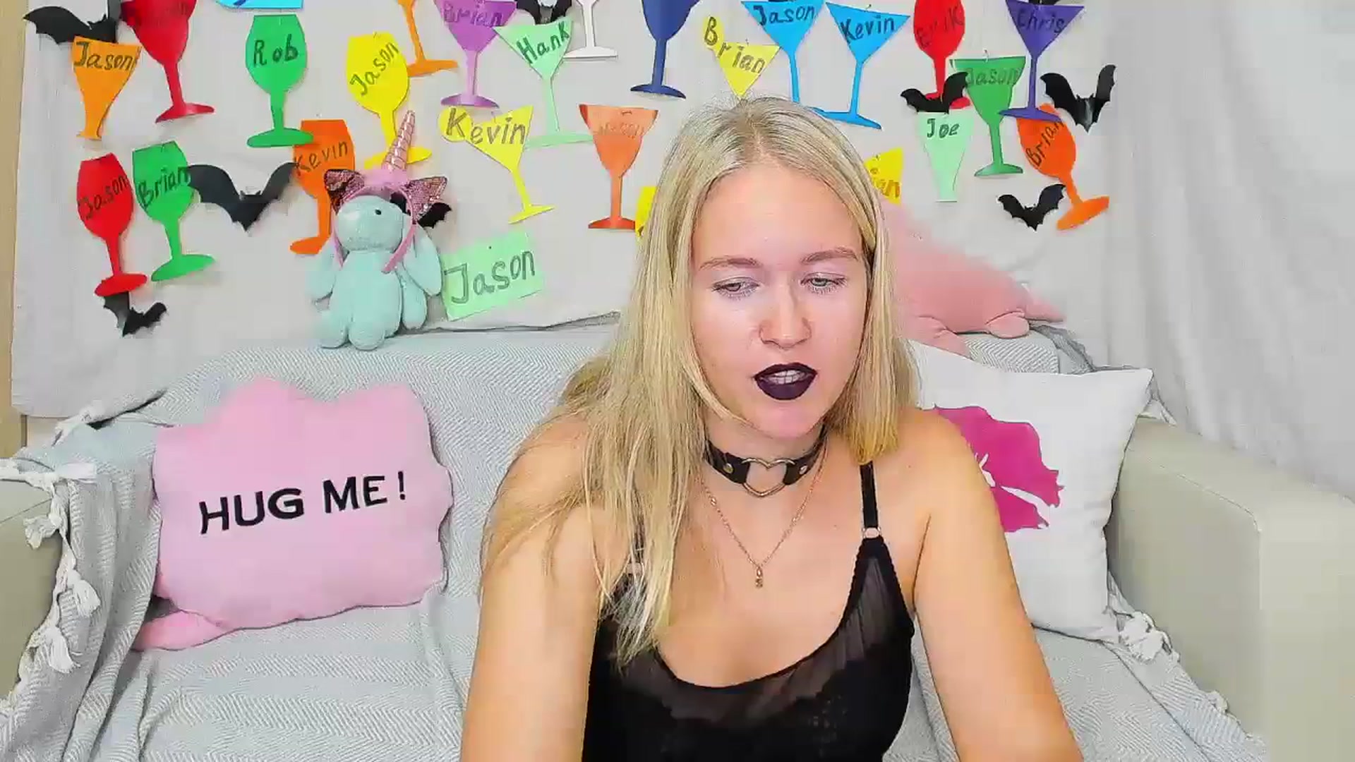 Gallery image thumbnail from Angel_Kristy's myfreecams stream on, 10/30/2023, 06:54 image 7 of 20