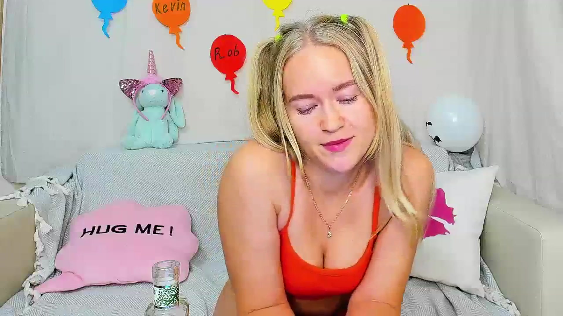 Gallery image thumbnail from Angel_Kristy's myfreecams stream on, 11/04/2023, 06:56 image 17 of 20