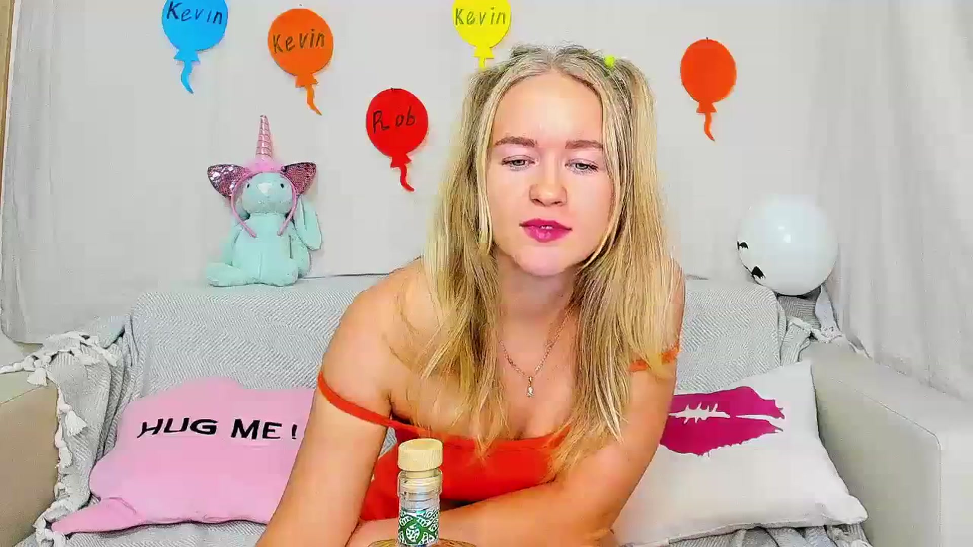 Gallery image thumbnail from Angel_Kristy's myfreecams stream on, 11/04/2023, 06:56 image 6 of 20