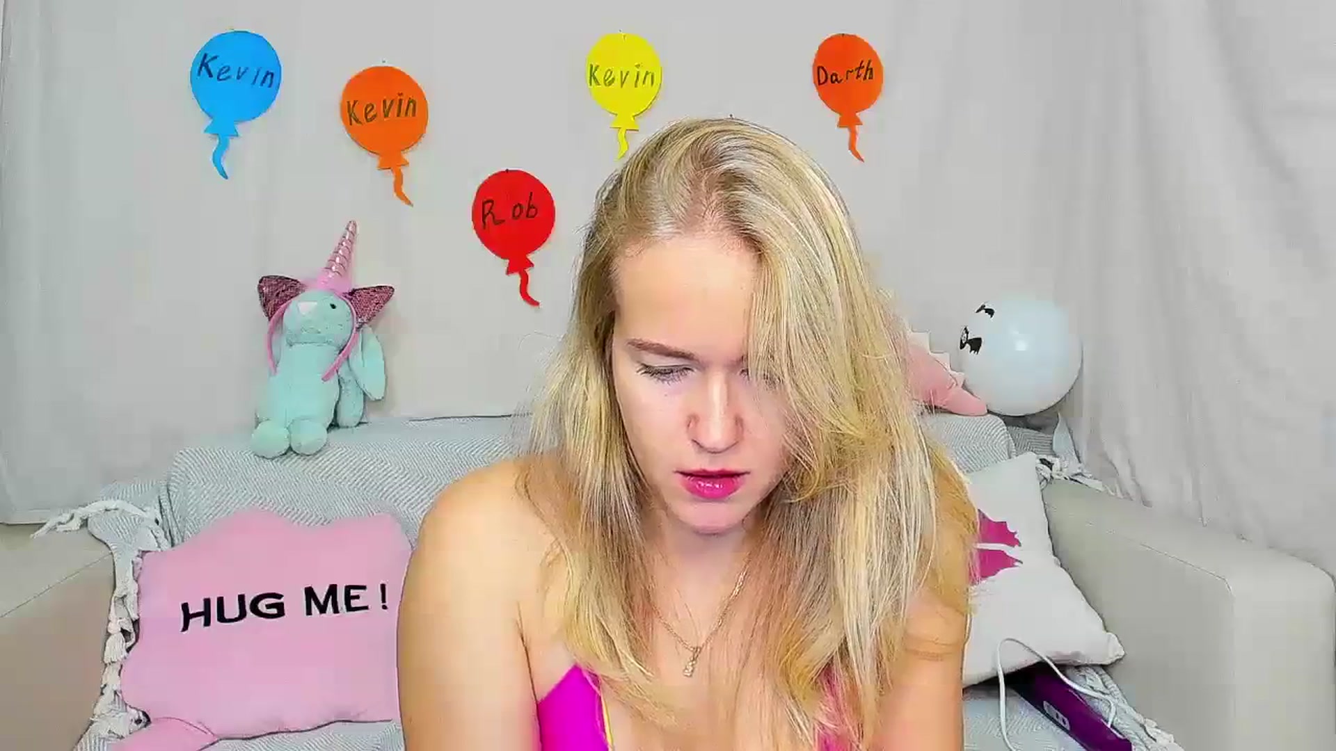 Gallery image thumbnail from Angel_Kristy's myfreecams stream on, 11/13/2023, 04:57 image 8 of 20