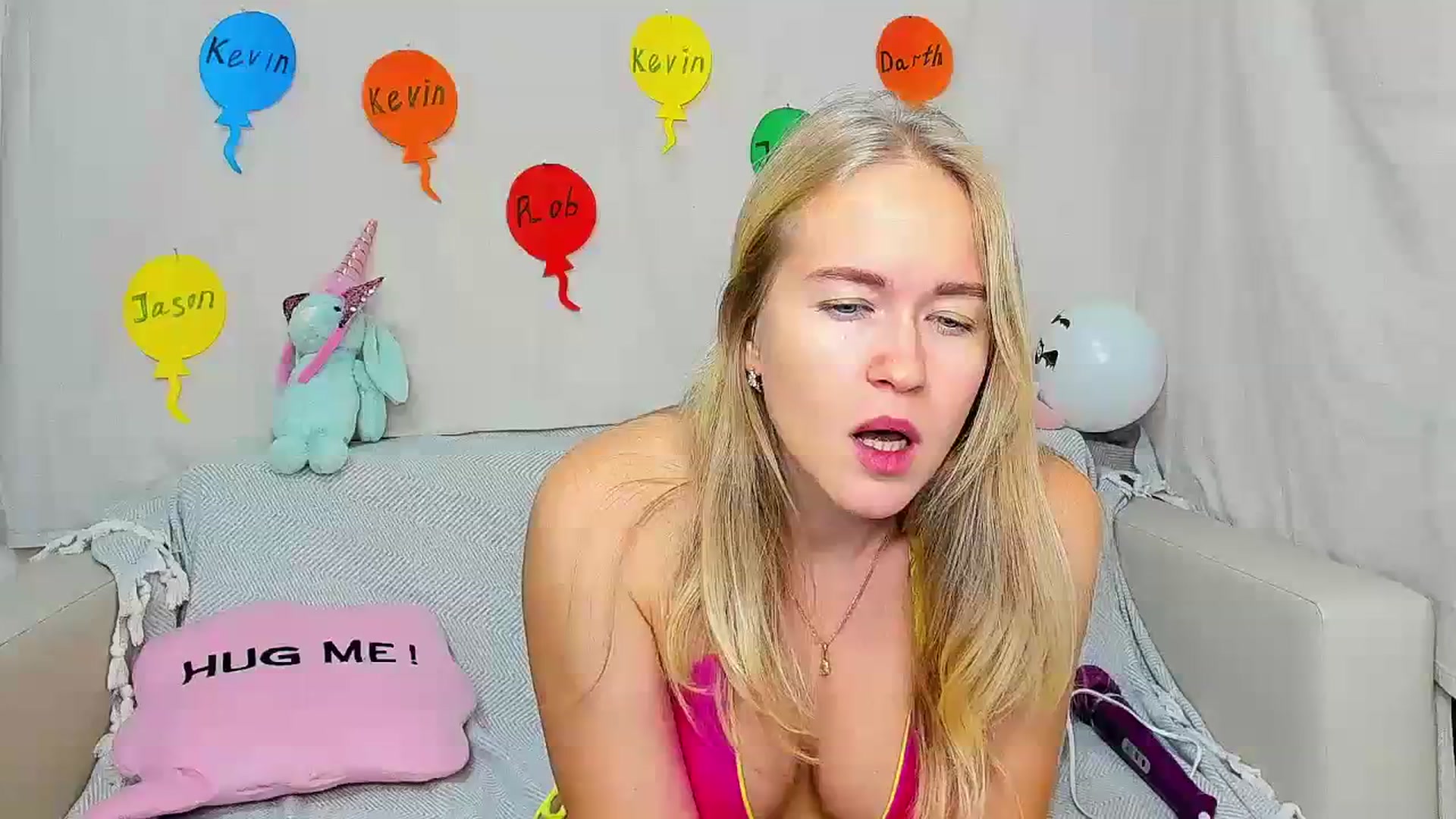 Gallery image thumbnail from Angel_Kristy's myfreecams stream on, 11/13/2023, 05:57 image 7 of 20