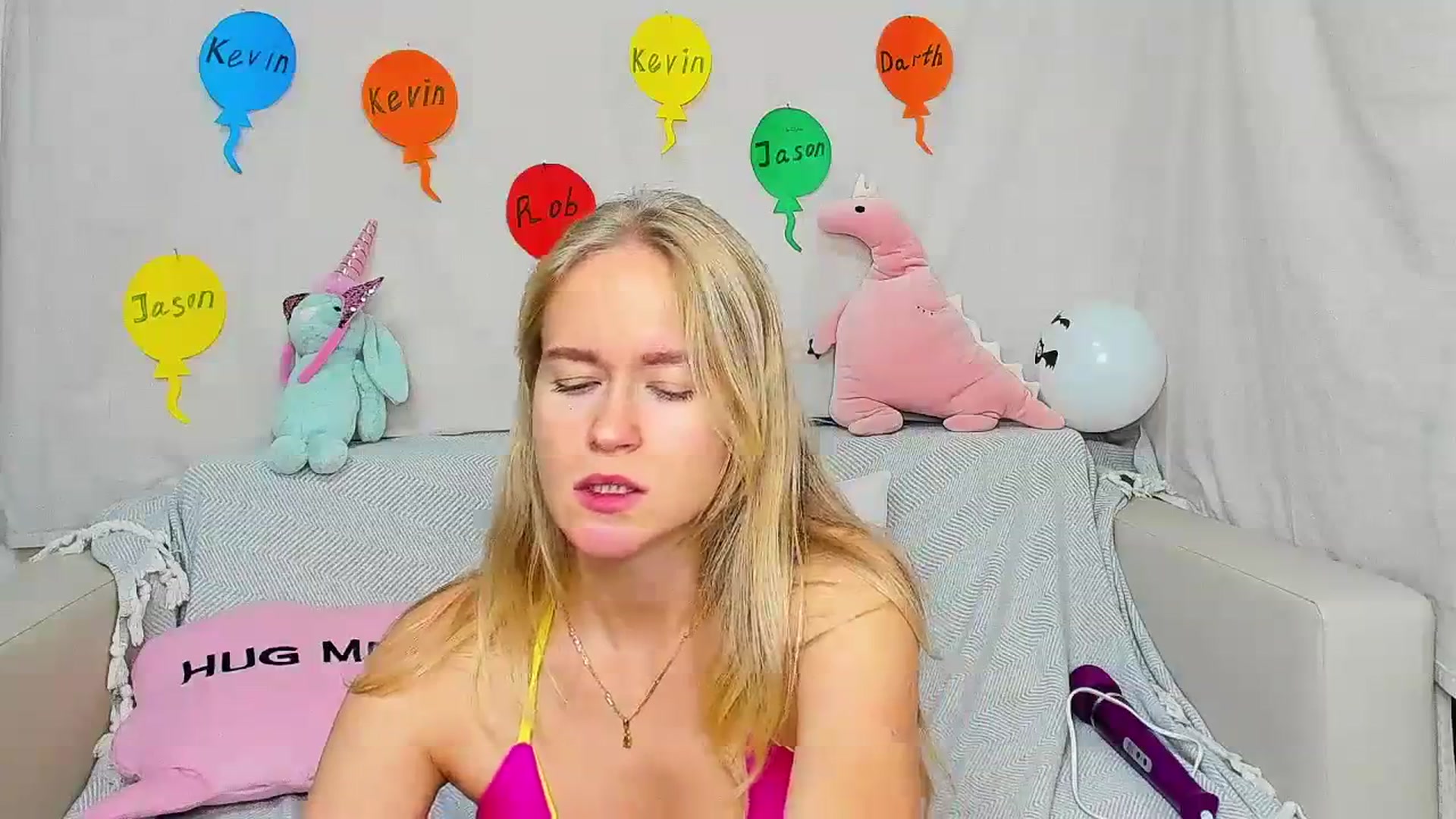 Gallery image thumbnail from Angel_Kristy's myfreecams stream on, 11/13/2023, 05:57 image 6 of 20