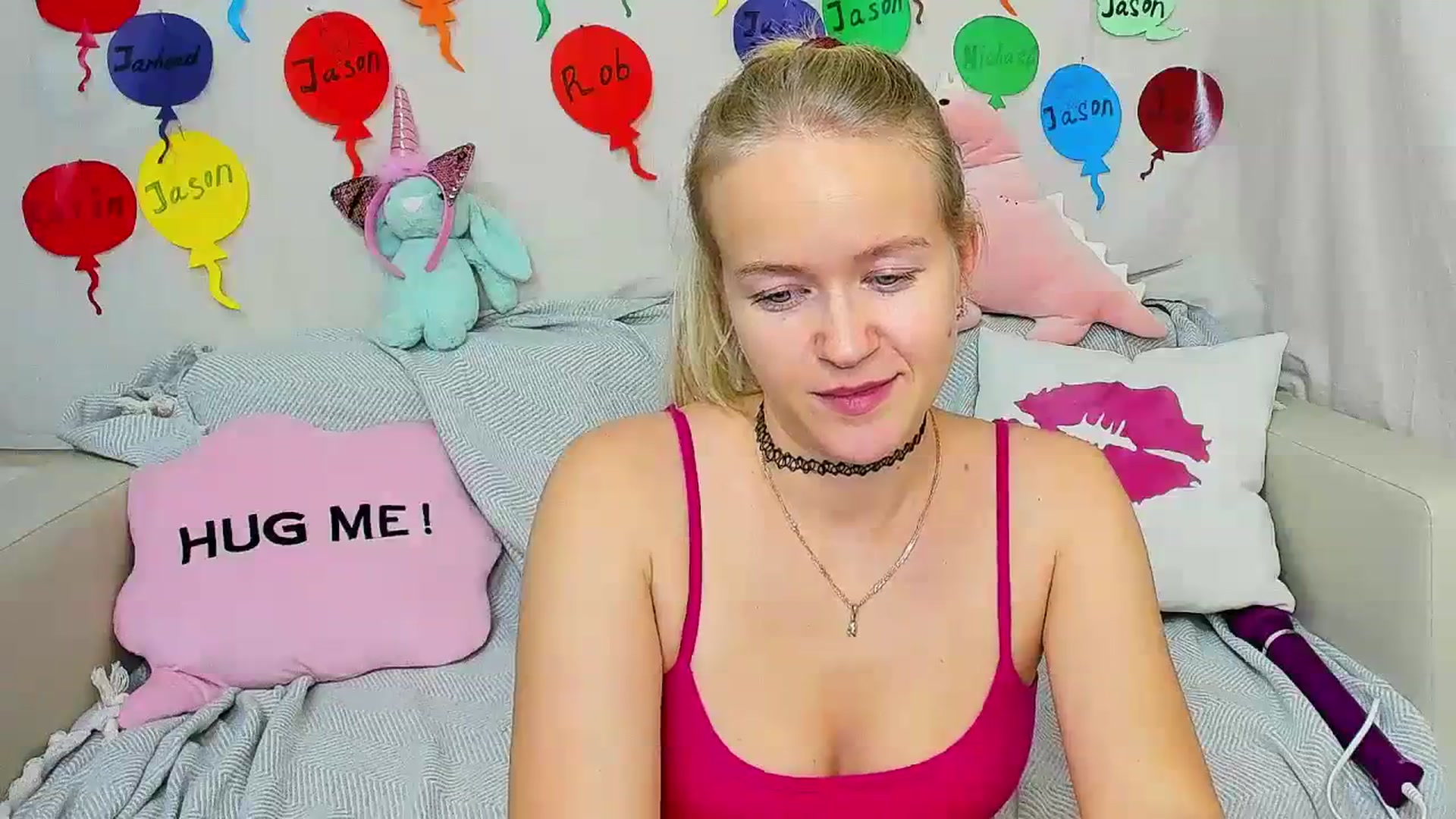 Gallery image thumbnail from Angel_Kristy's myfreecams stream on, 11/27/2023, 06:56 image 3 of 20