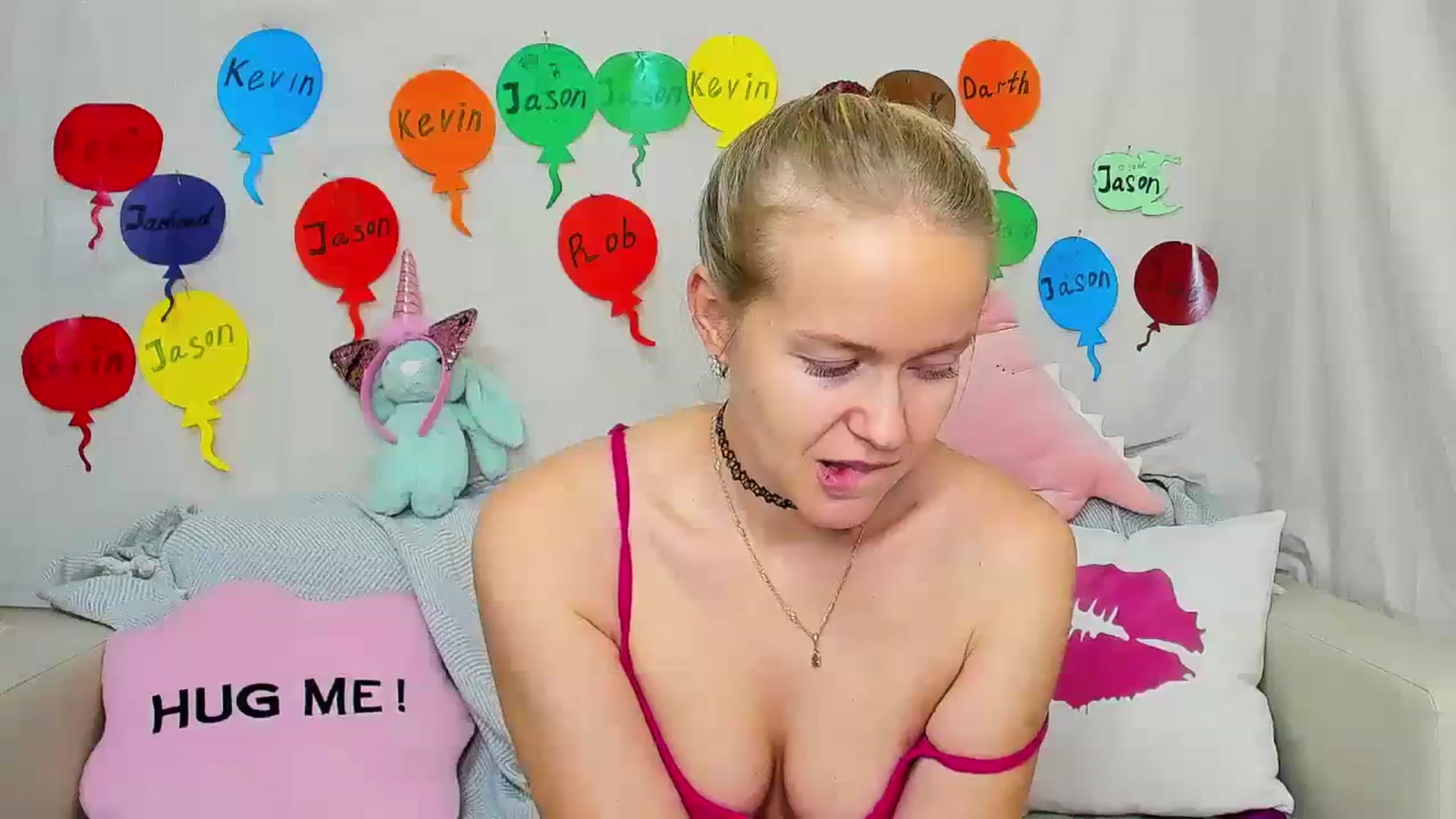 Gallery image thumbnail from Angel_Kristy's myfreecams stream on, 11/27/2023, 06:56 image 7 of 20