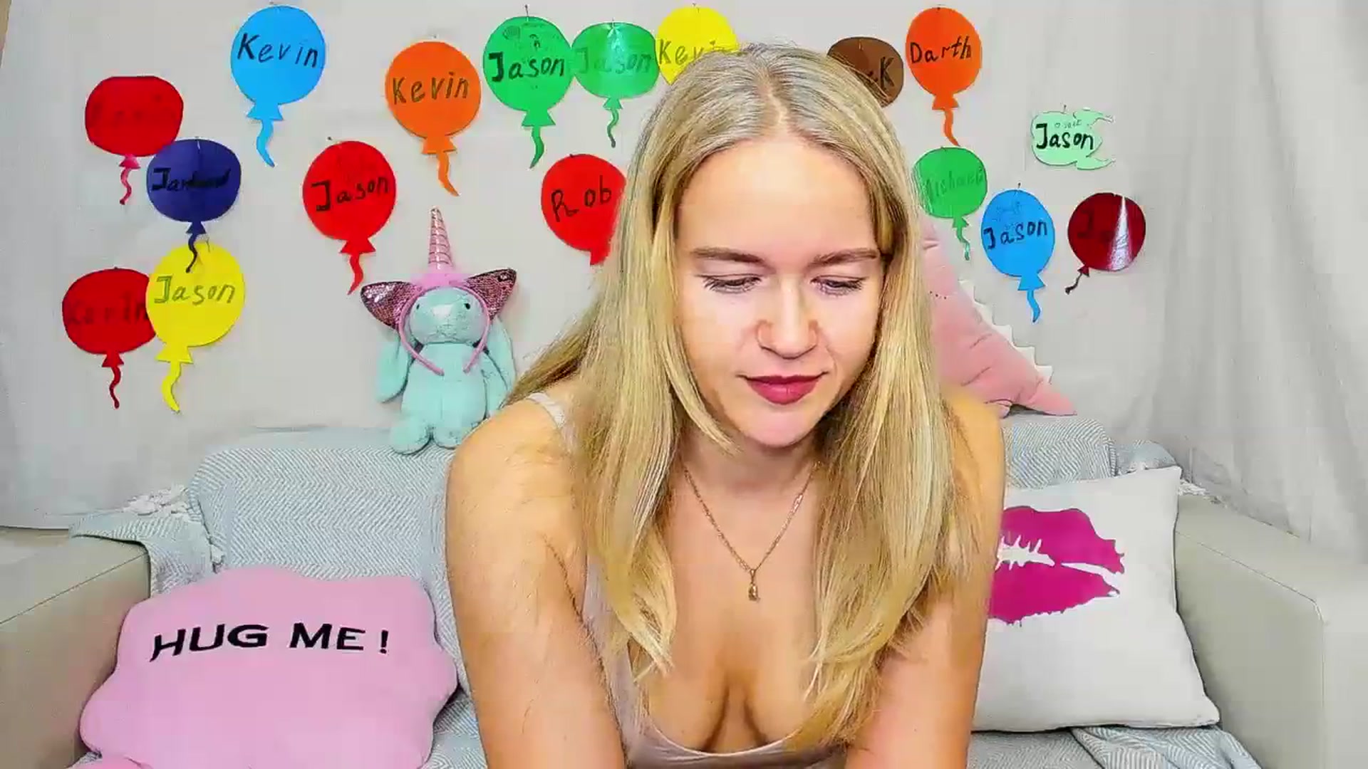 Gallery image thumbnail from Angel_Kristy's myfreecams stream on, 11/28/2023, 02:53 image 8 of 20