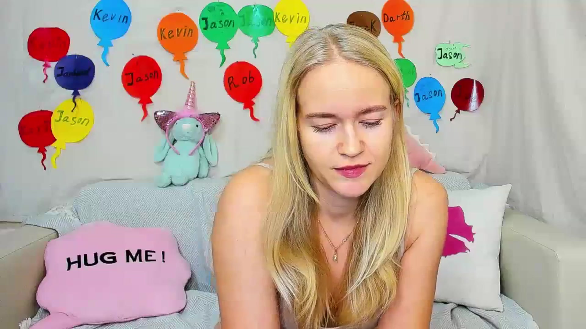Gallery image thumbnail from Angel_Kristy's myfreecams stream on, 11/28/2023, 06:00 image 3 of 20