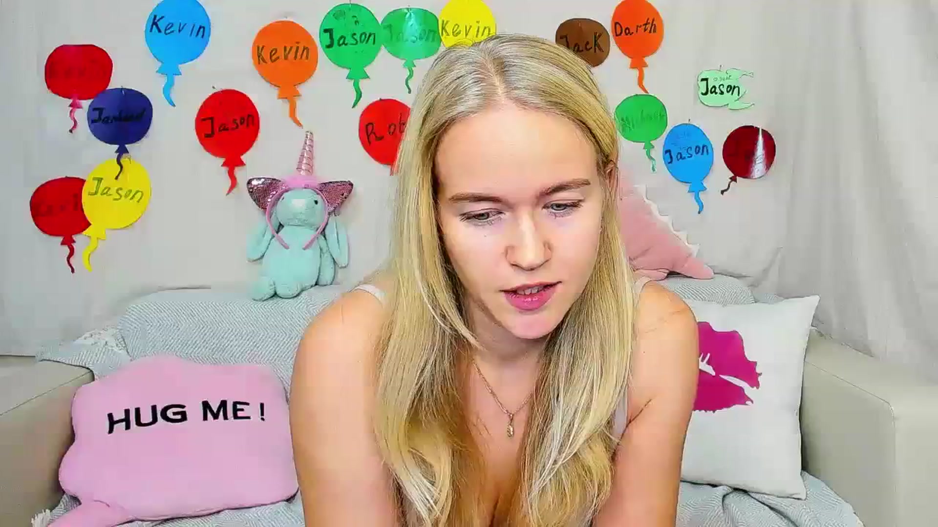 Gallery image thumbnail from Angel_Kristy's myfreecams stream on, 11/28/2023, 06:00 image 2 of 20