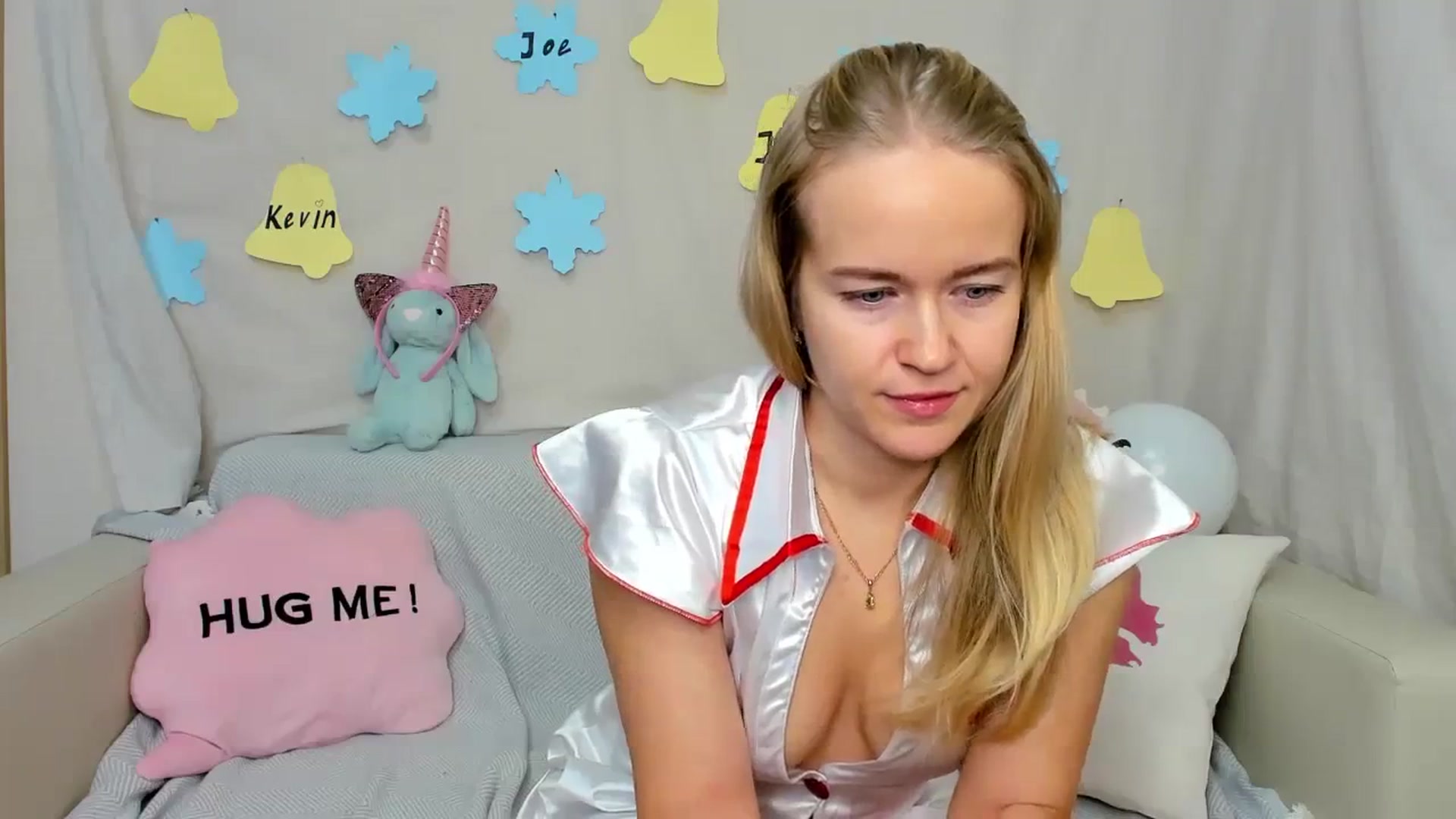 Gallery image thumbnail from Angel_Kristy's myfreecams stream on, 12/07/2023, 02:34 image 16 of 20