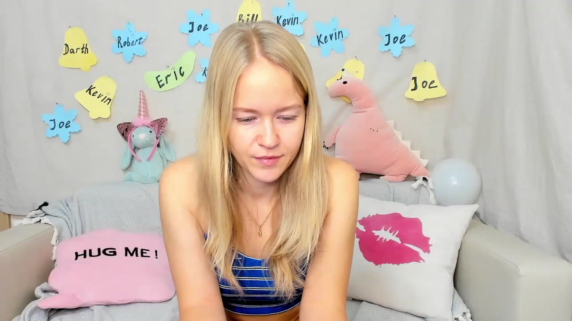 Gallery image thumbnail from Angel_Kristy's myfreecams stream on, 12/20/2023, 02:45 image 2 of 20