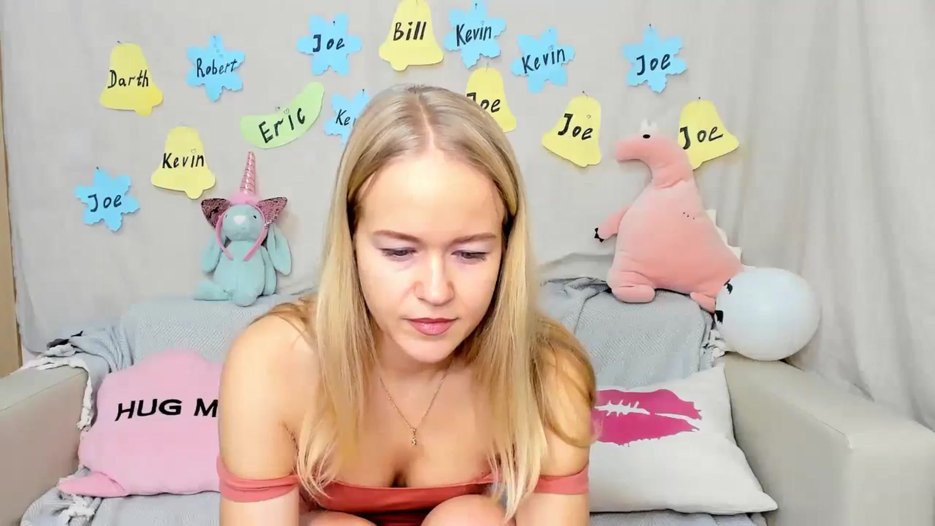 Gallery image thumbnail from Angel_Kristy's myfreecams stream on, 12/21/2023, 02:05 image 16 of 20