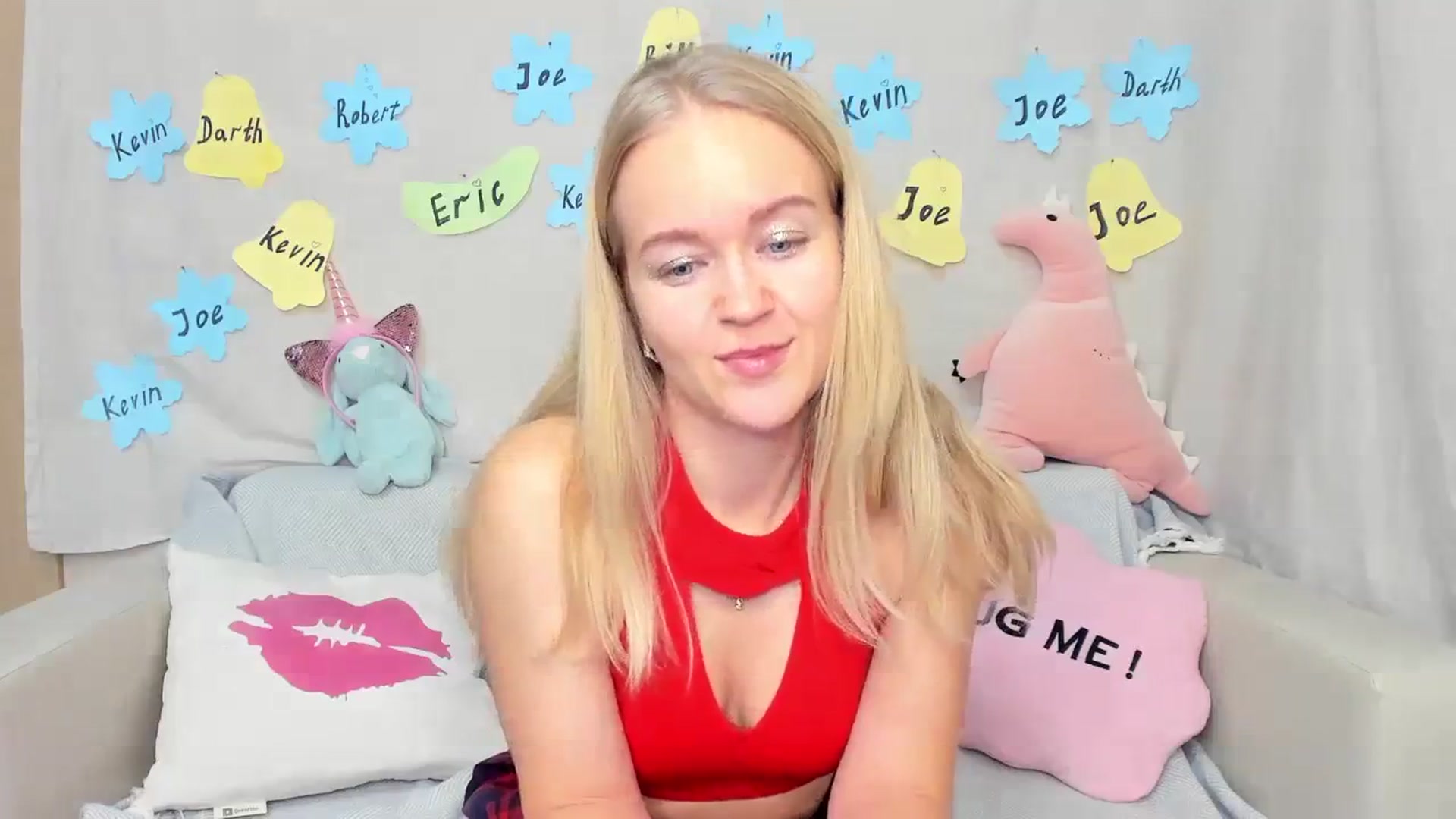 Gallery image thumbnail from Angel_Kristy's myfreecams stream on, 12/26/2023, 06:38 image 9 of 20