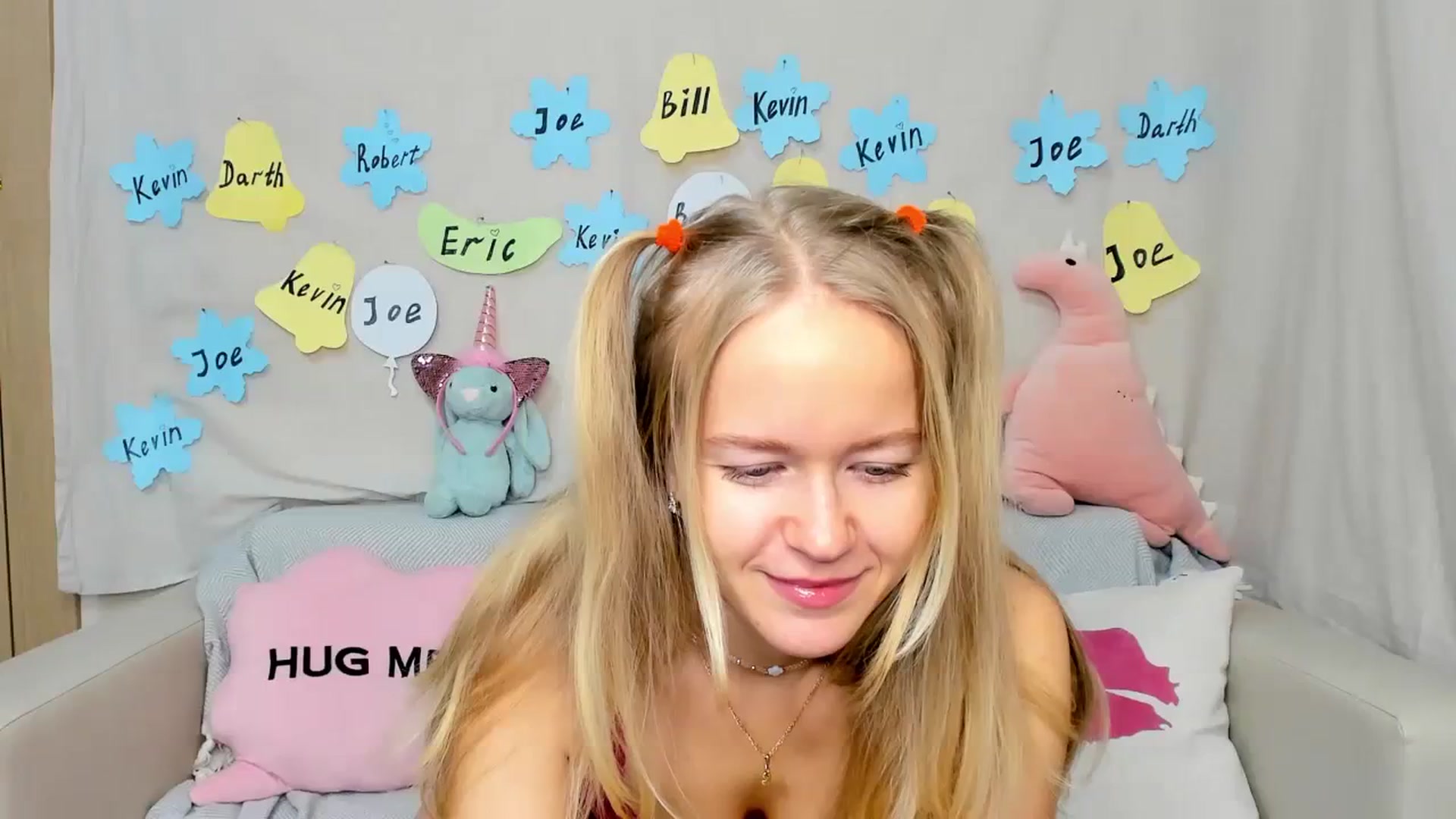Gallery image thumbnail from Angel_Kristy's myfreecams stream on, 12/30/2023, 02:46 image 4 of 20