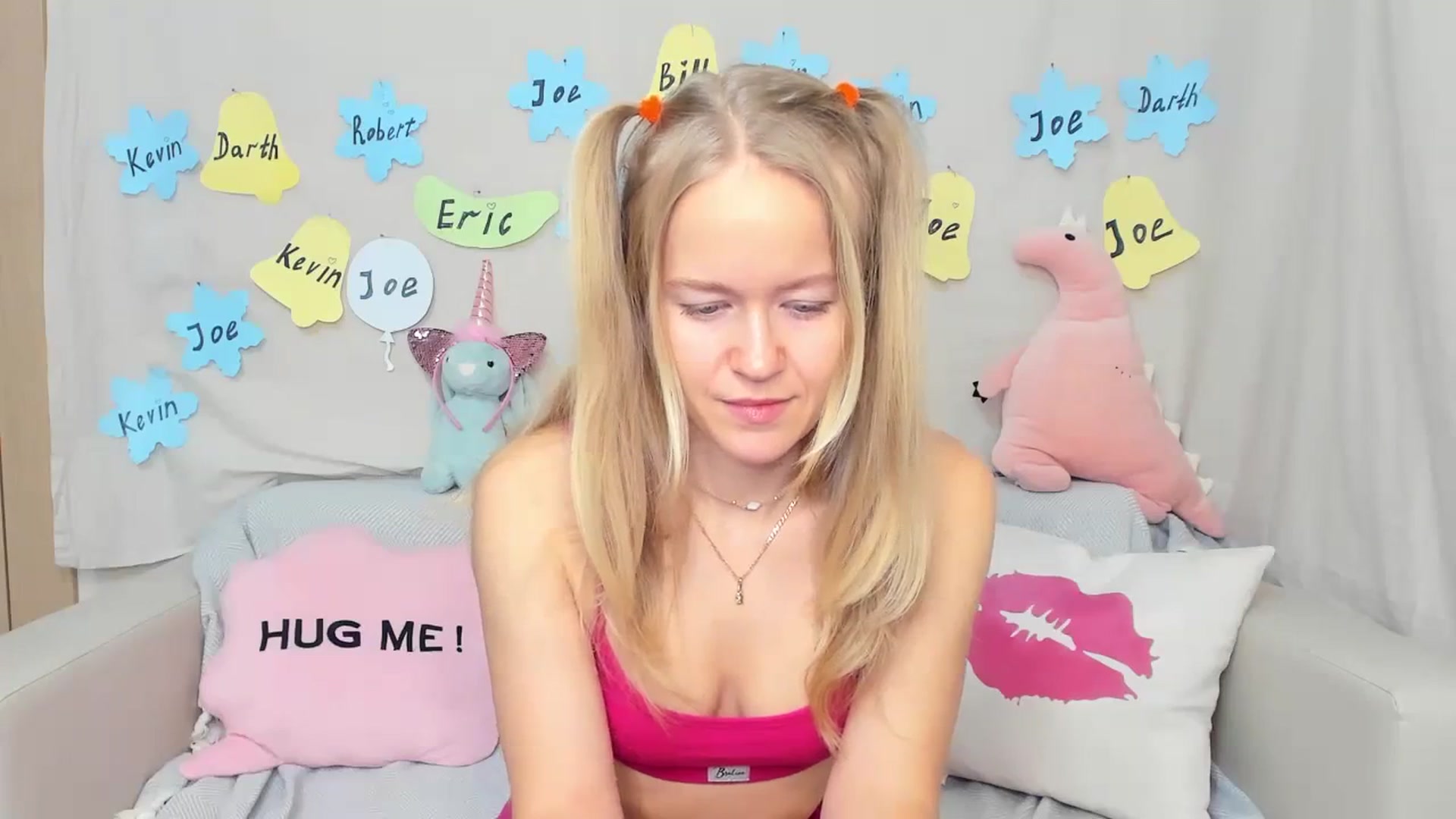 Gallery image thumbnail from Angel_Kristy's myfreecams stream on, 12/30/2023, 02:46 image 10 of 20