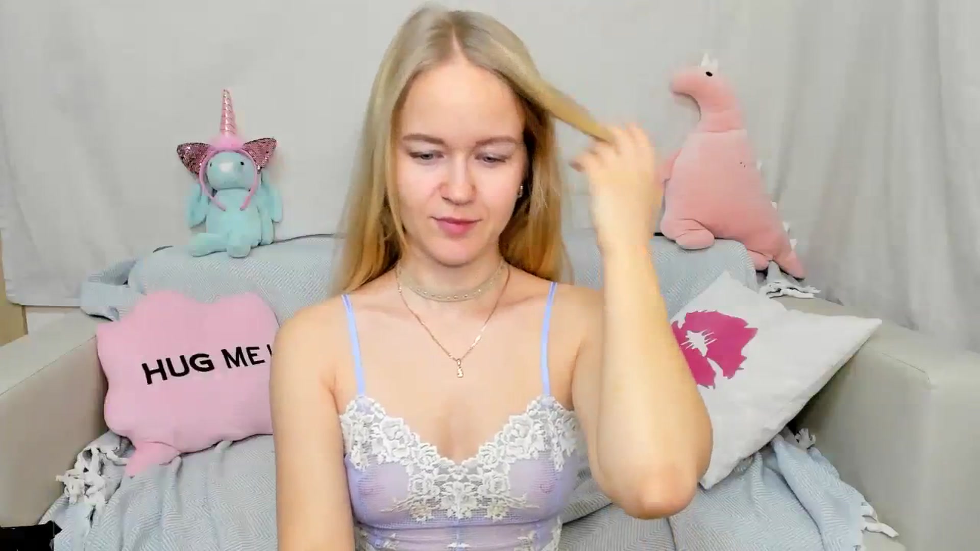Gallery image thumbnail from Angel_Kristy's myfreecams stream on, 01/03/2024, 02:01 image 17 of 20