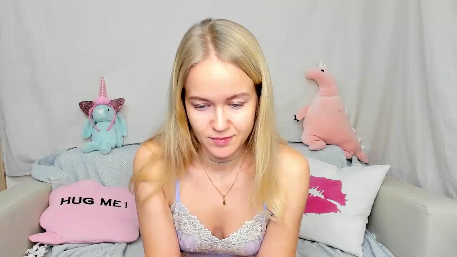 Gallery image thumbnail from Angel_Kristy's myfreecams stream on, 01/03/2024, 03:40 image 10 of 20