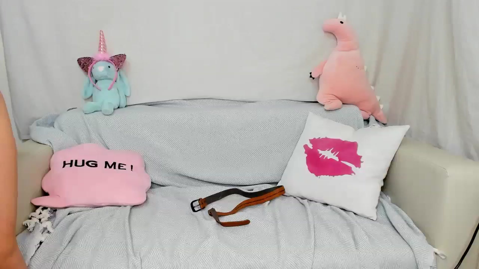 Gallery image thumbnail from Angel_Kristy's myfreecams stream on, 01/03/2024, 03:40 image 17 of 20