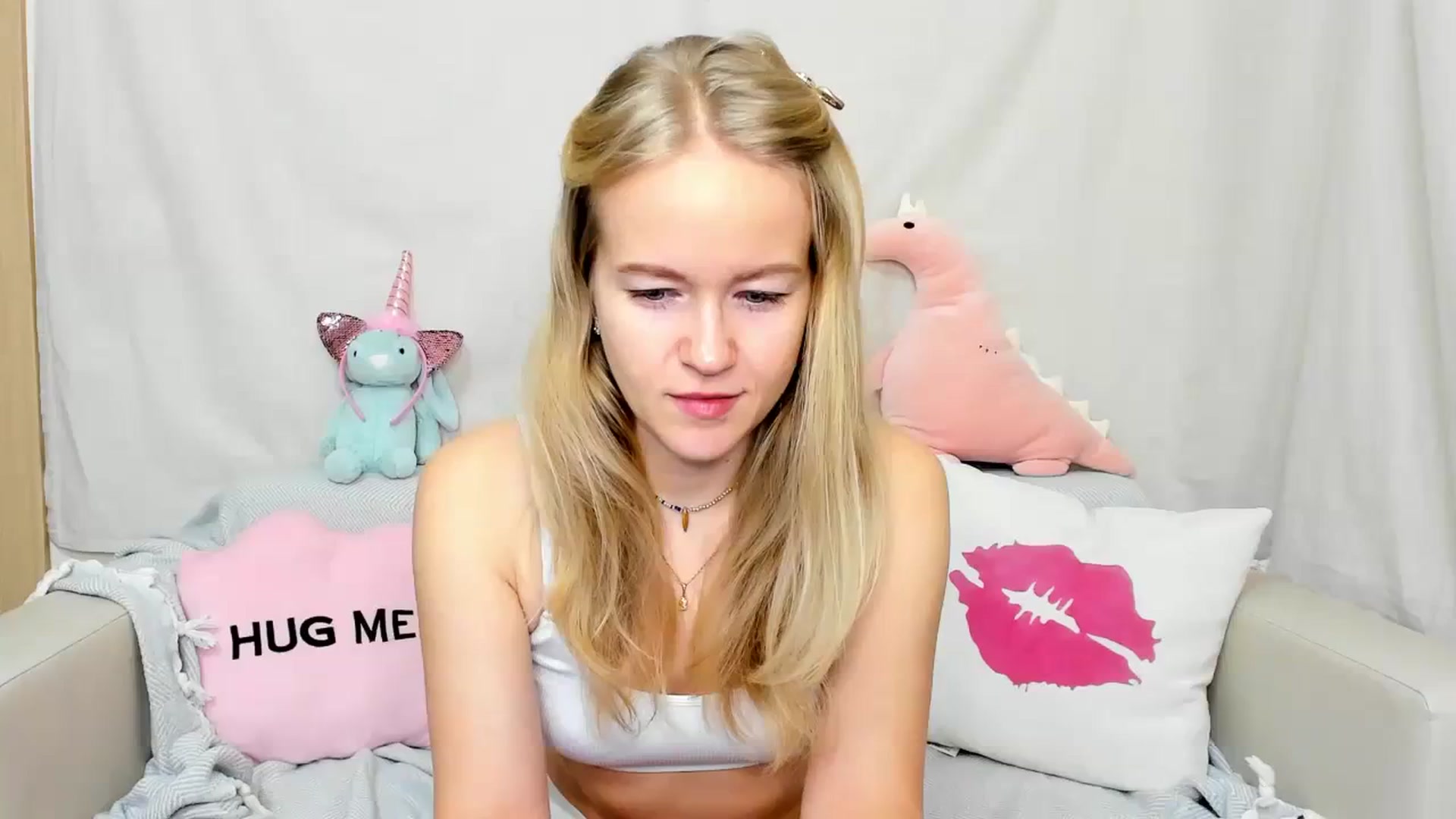 Gallery image thumbnail from Angel_Kristy's myfreecams stream on, 01/04/2024, 02:12 image 1 of 20