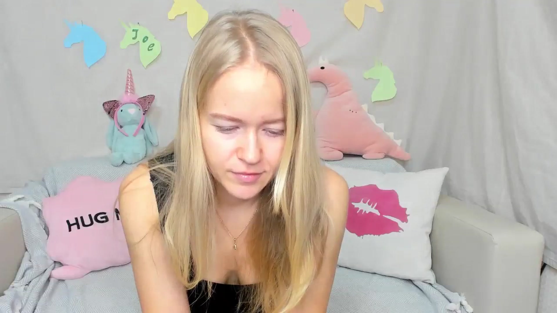 Gallery image thumbnail from Angel_Kristy's myfreecams stream on, 01/09/2024, 02:53 image 6 of 20